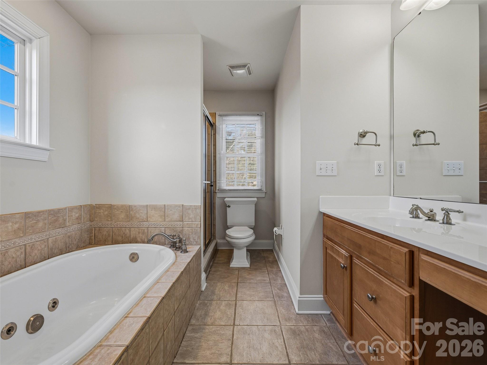 101 White Ash Drive E — Asheville