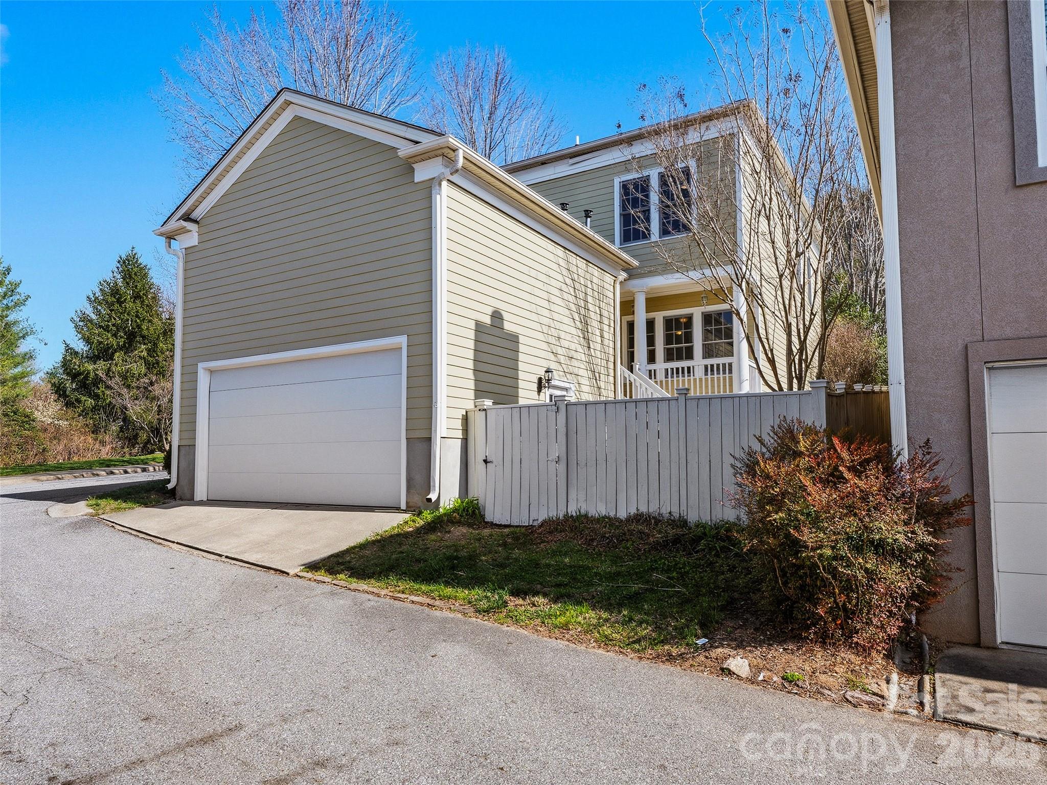 101 White Ash Drive E — Asheville