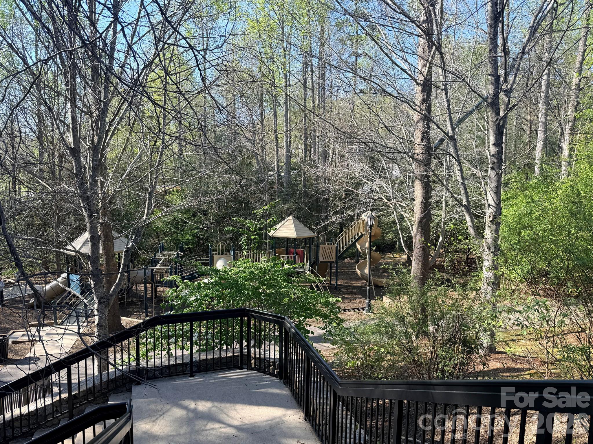101 White Ash Drive E — Asheville