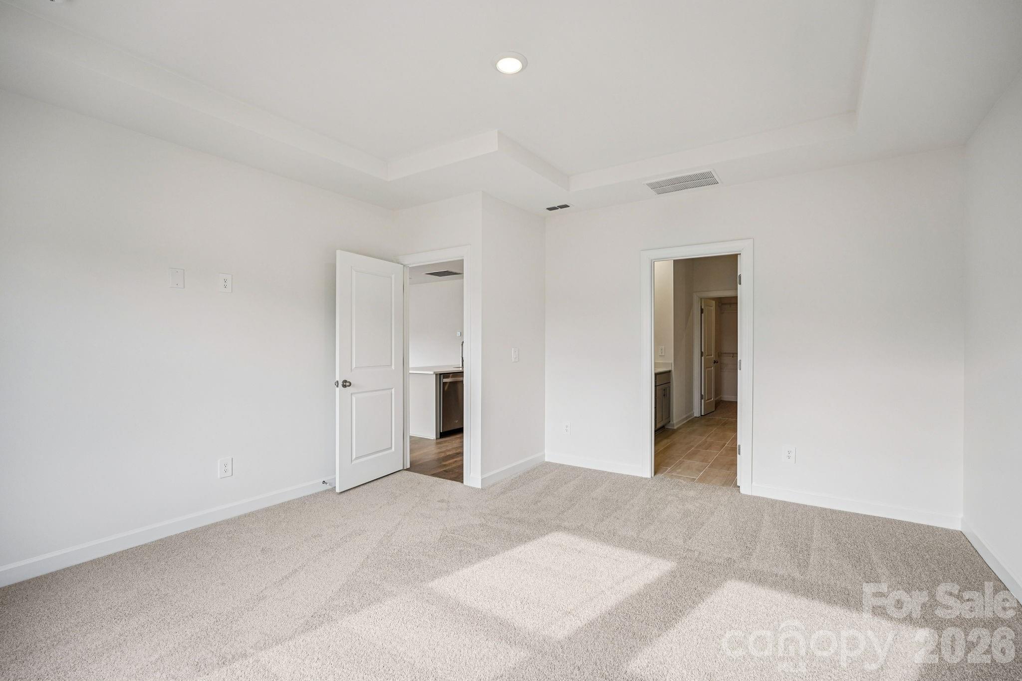 879 Santina Avenue — York