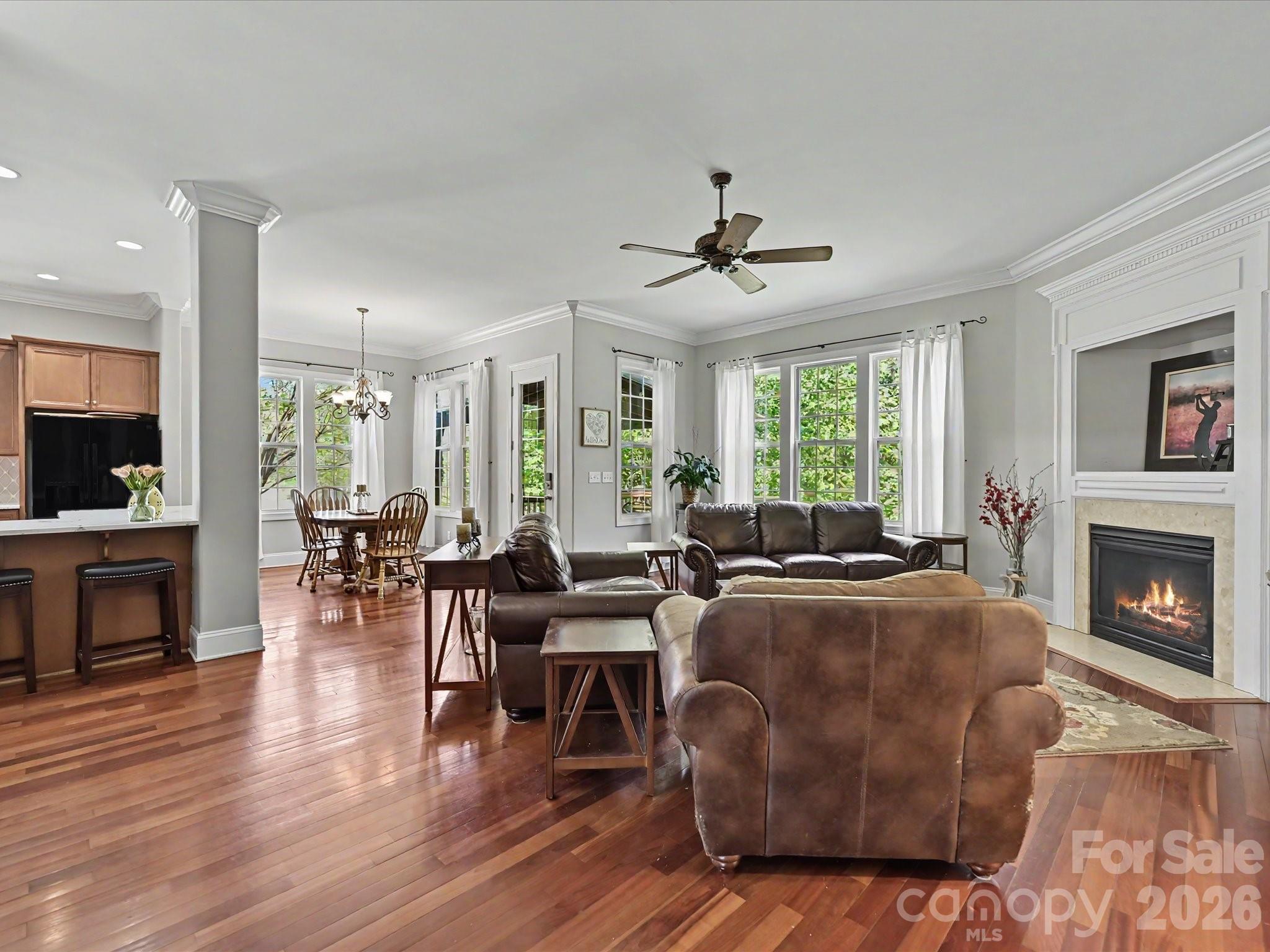 4221 Barons Court — Harrisburg