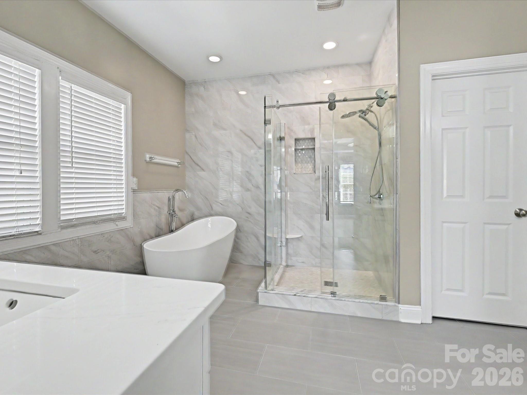 4221 Barons Court — Harrisburg