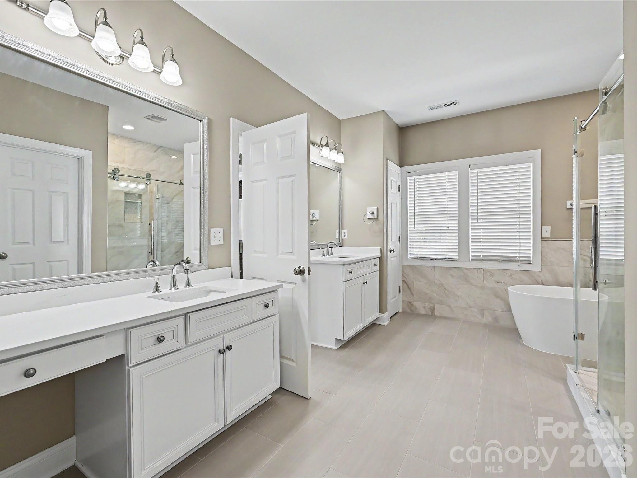 4221 Barons Court — Harrisburg
