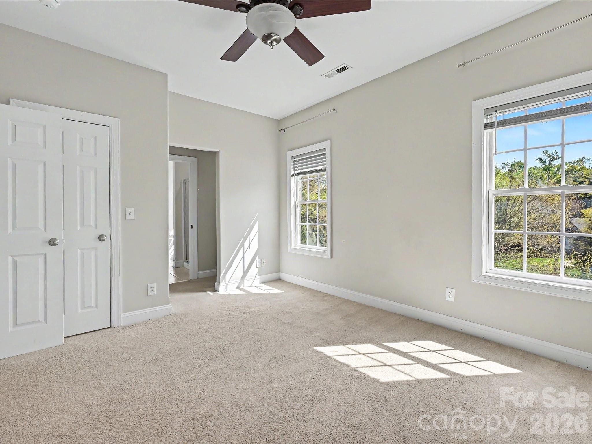 4221 Barons Court — Harrisburg