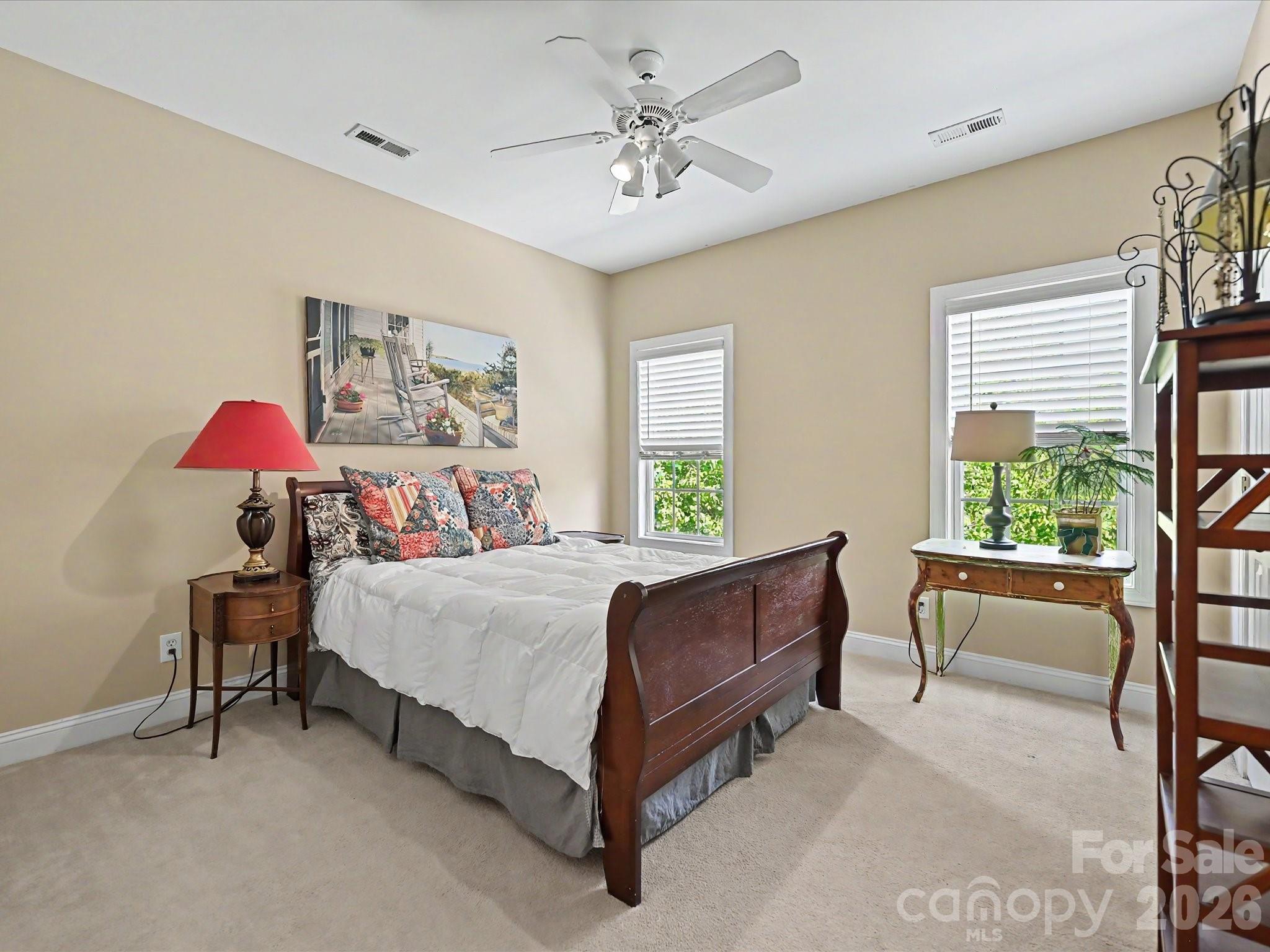 4221 Barons Court — Harrisburg