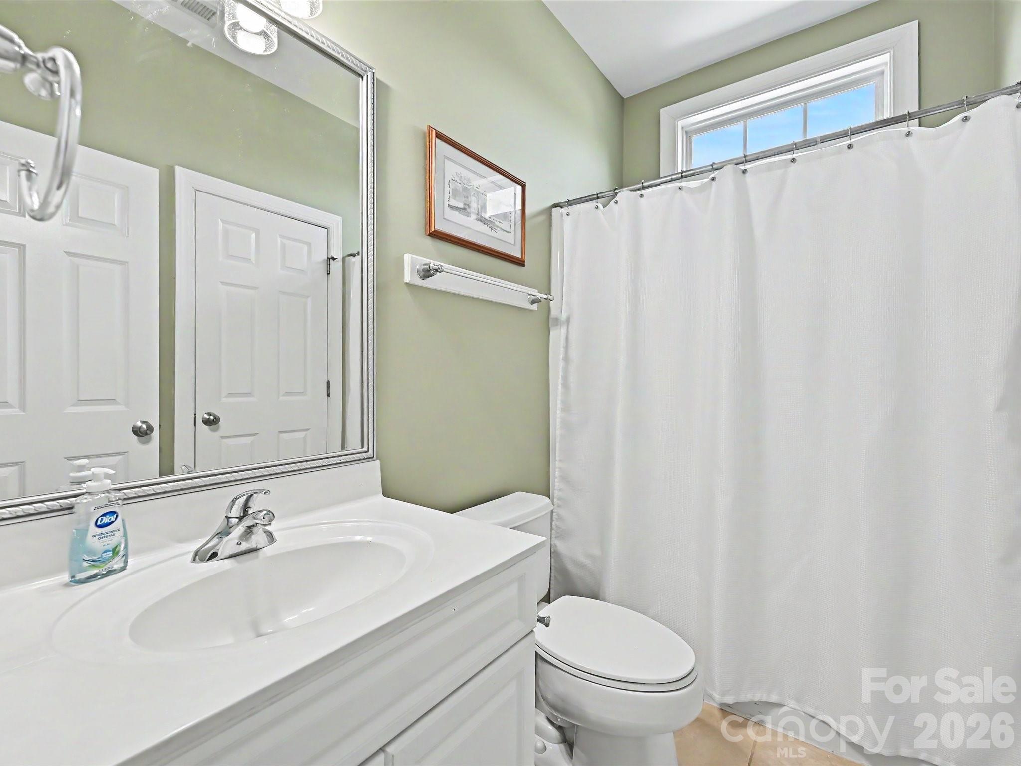 4221 Barons Court — Harrisburg