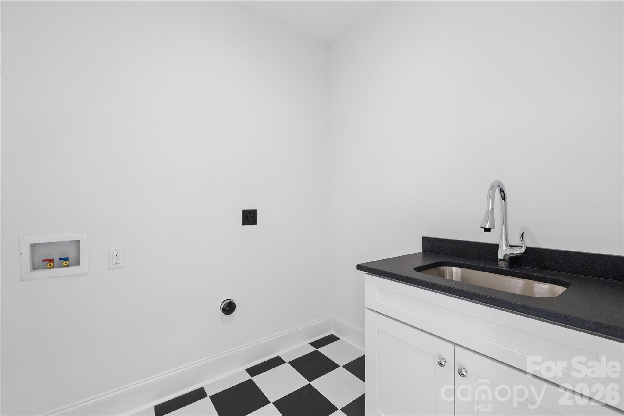 120 Starboard Lane — Statesville