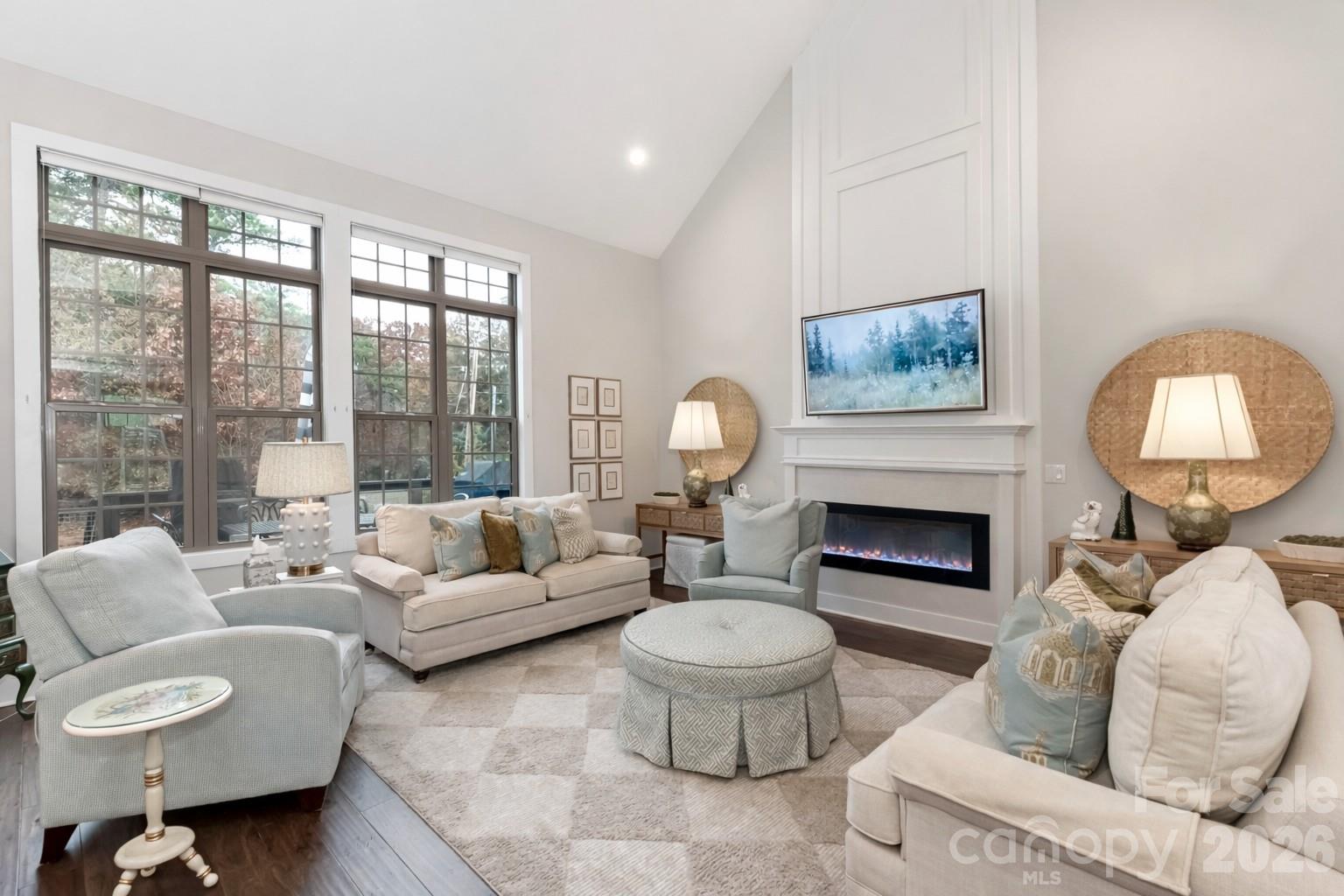 3000 Applewood Point Lane — Belmont
