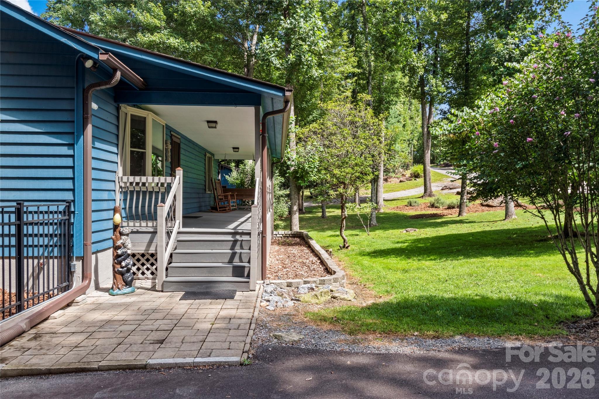 1502 Greenstreet Drive — Traphill