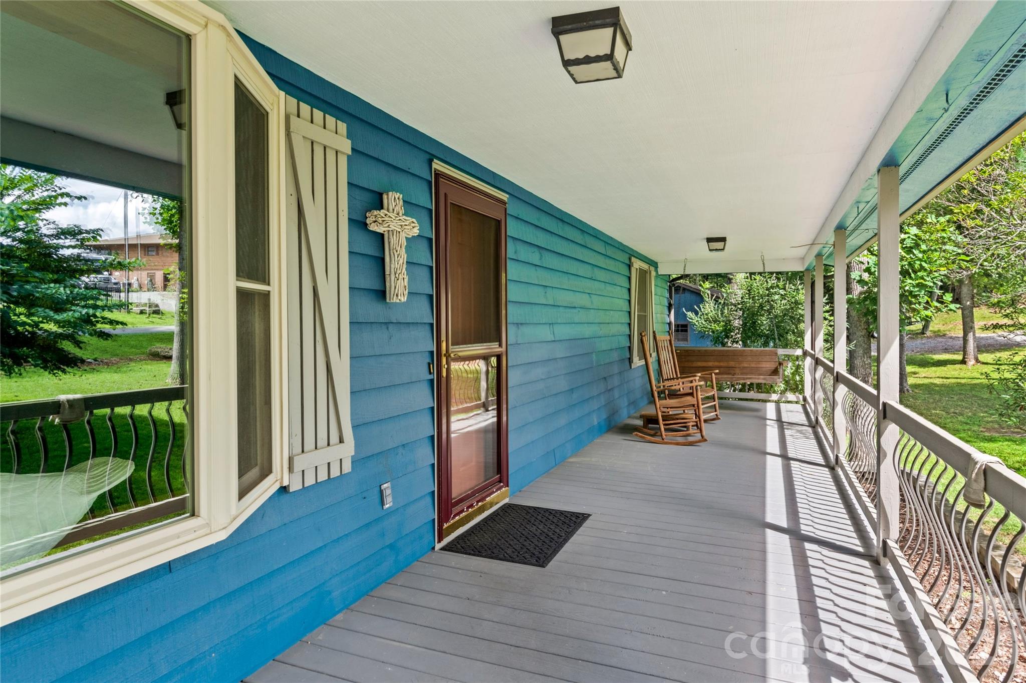 1502 Greenstreet Drive — Traphill