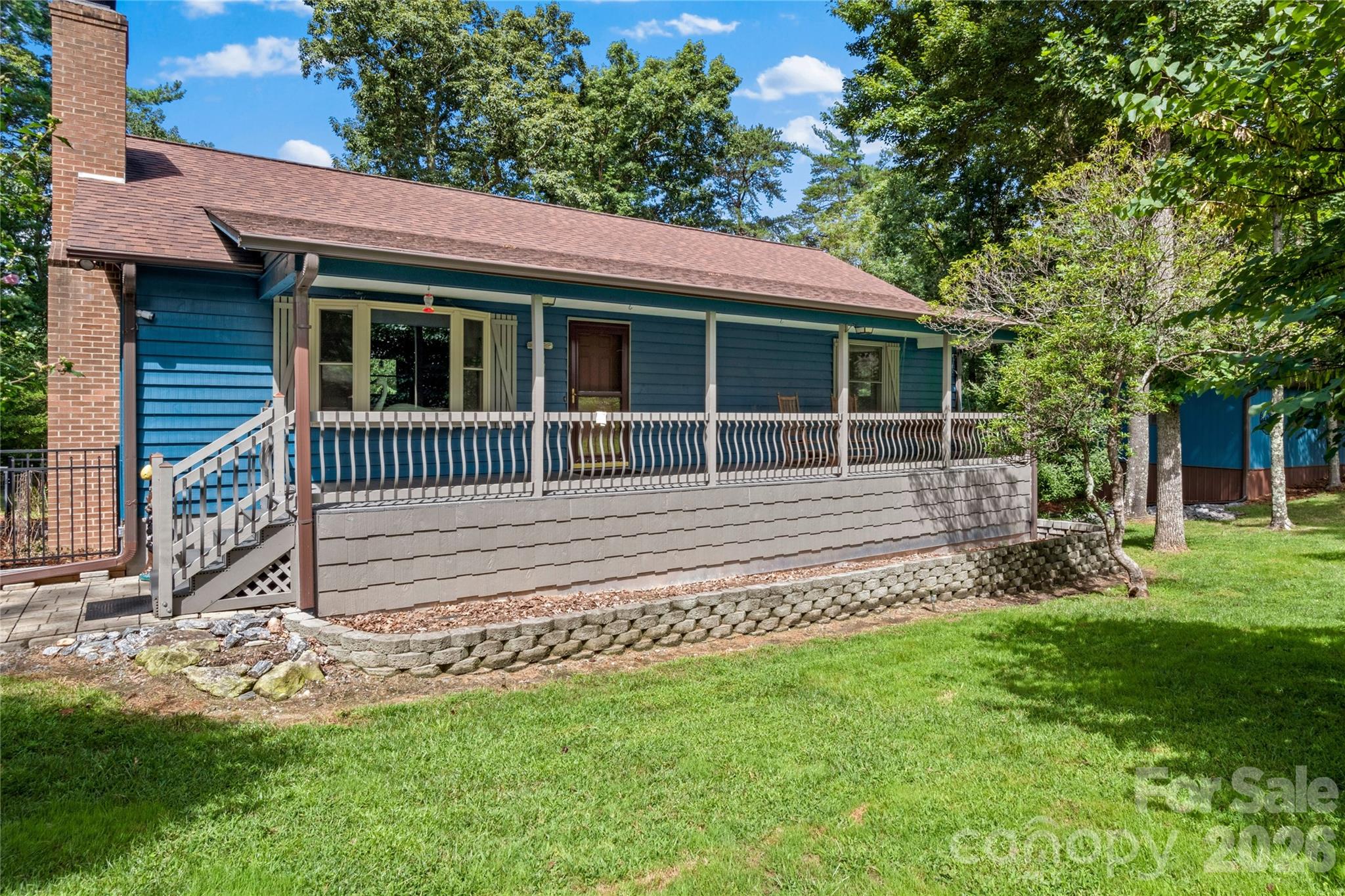 1502 Greenstreet Drive — Traphill