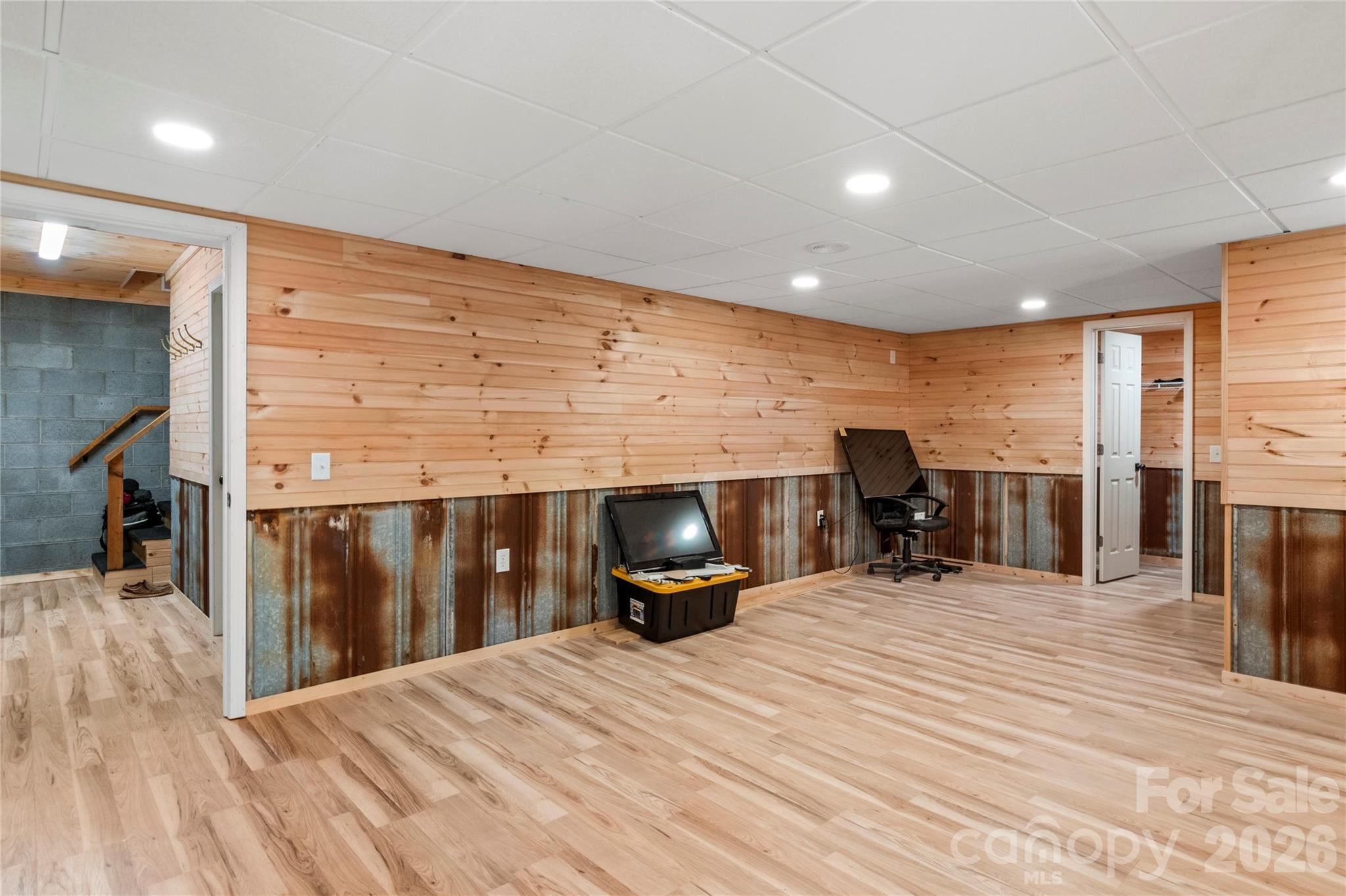 1502 Greenstreet Drive — Traphill