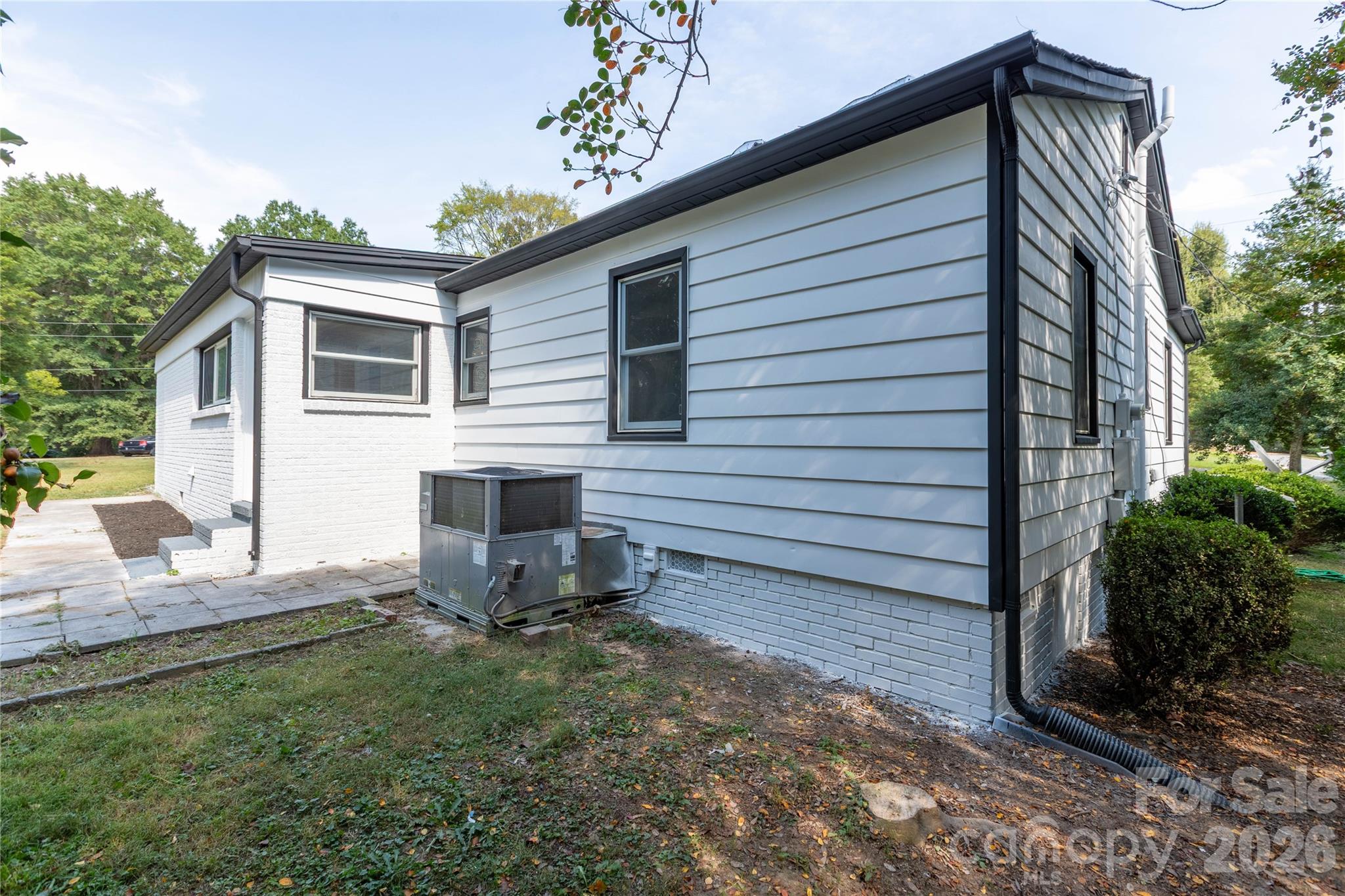 8000 Chapman Street — Charlotte