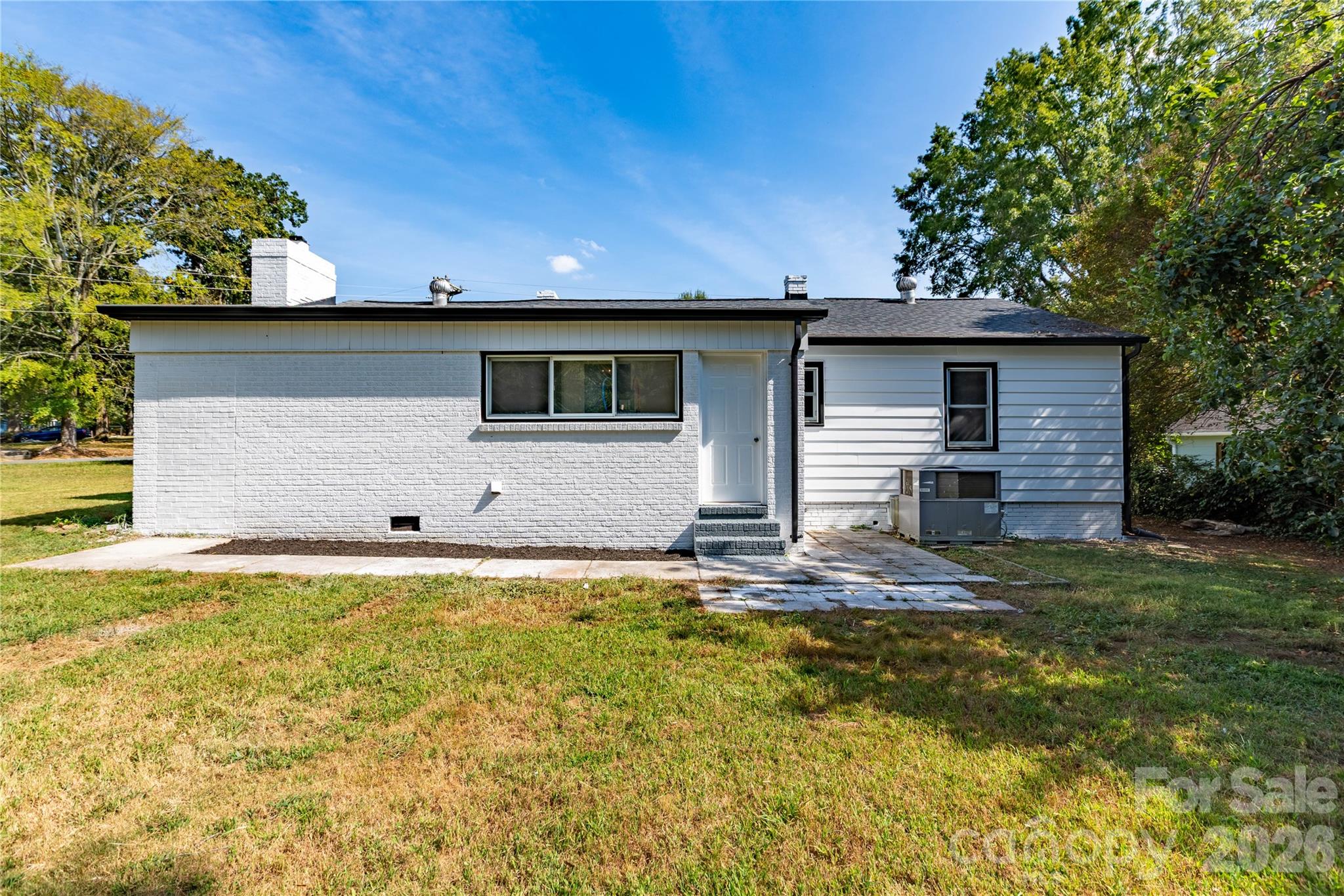 8000 Chapman Street — Charlotte