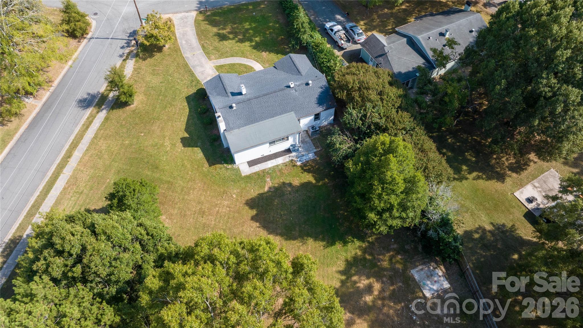 8000 Chapman Street — Charlotte