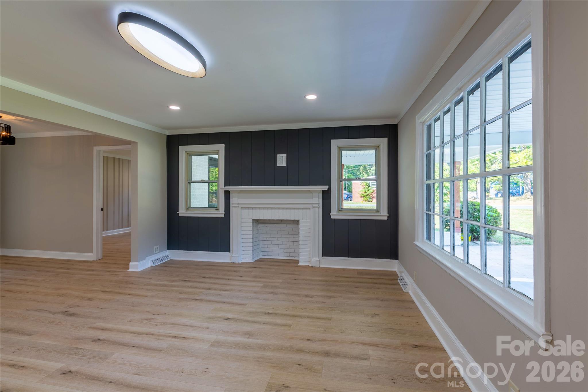 8000 Chapman Street — Charlotte