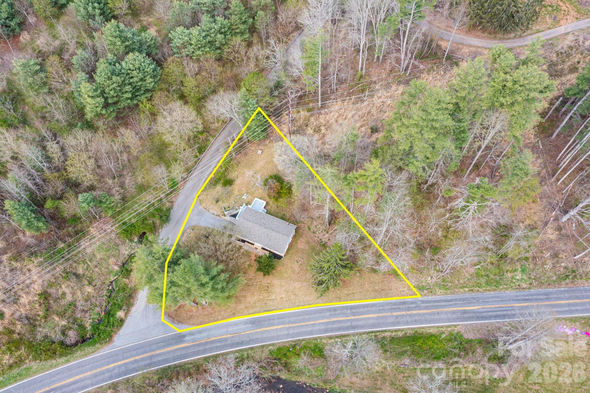 4755 US 23 Highway — Mars Hill