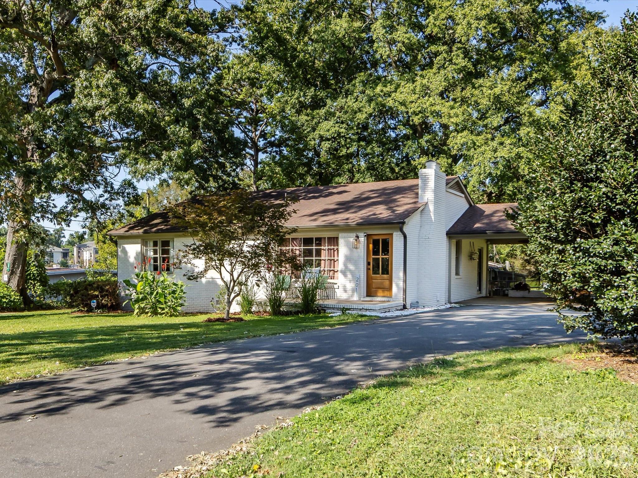 201 Browntown Road — Belmont
