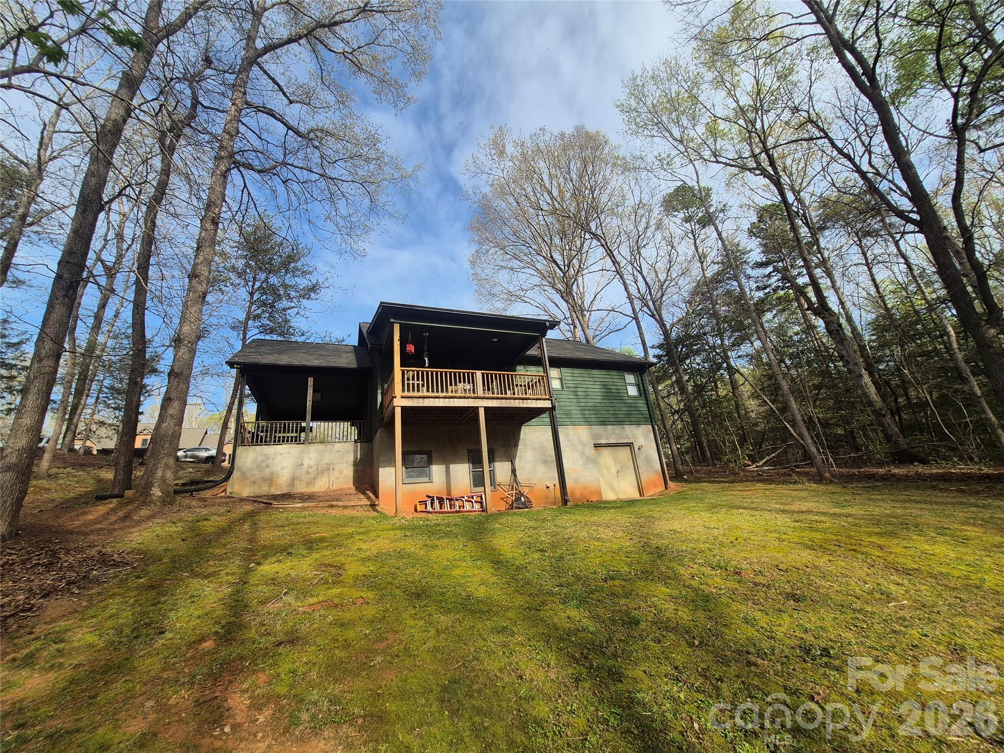 324 Pinecrest Circle — Troy