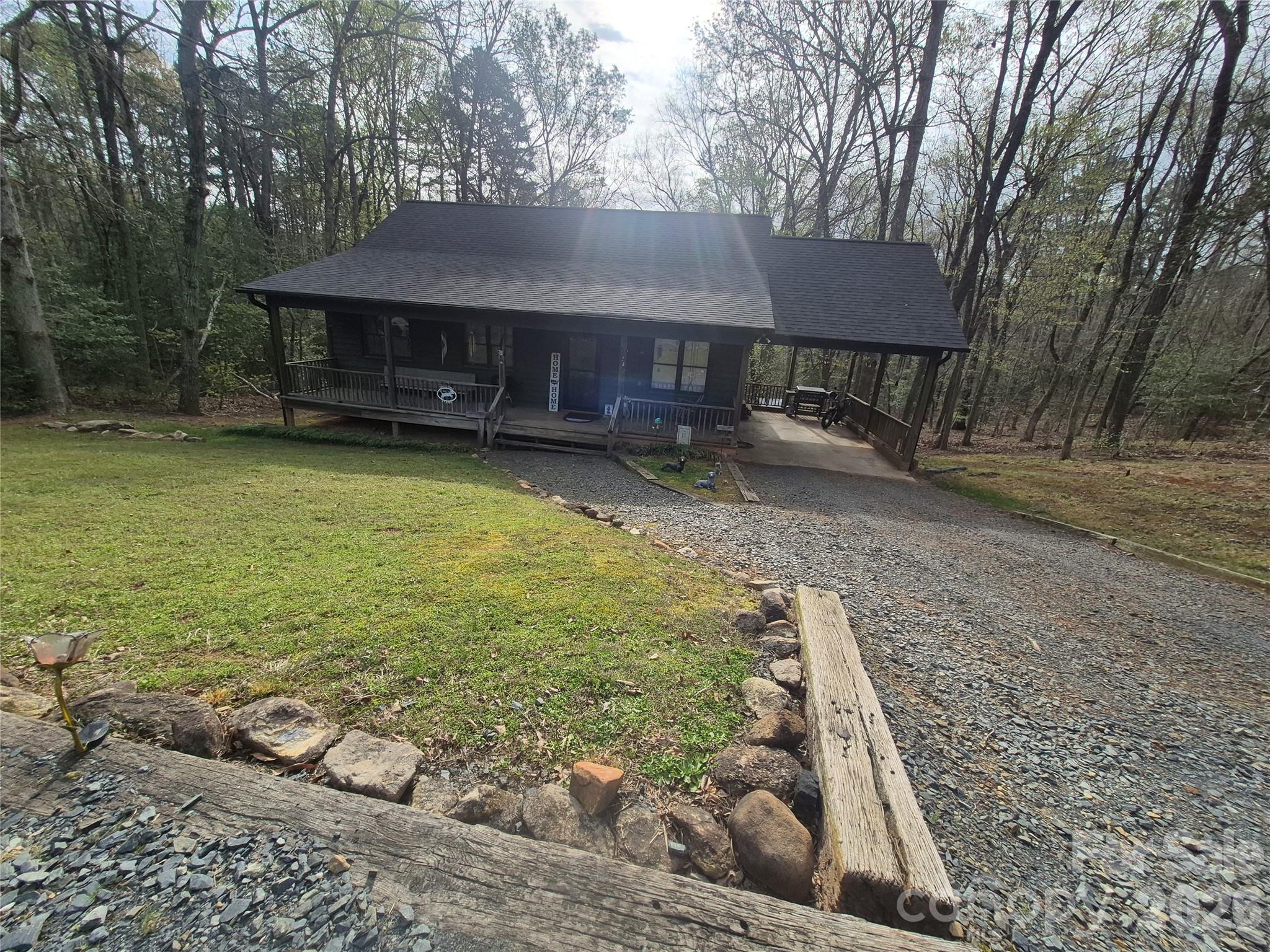 324 Pinecrest Circle — Troy