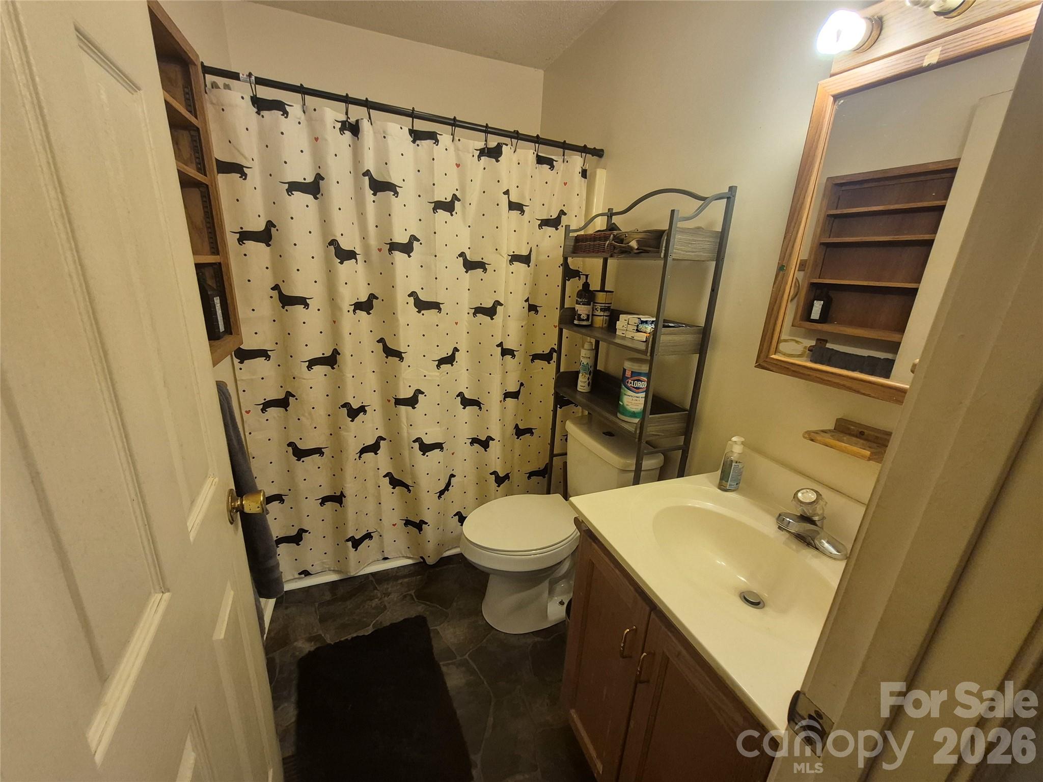 324 Pinecrest Circle — Troy