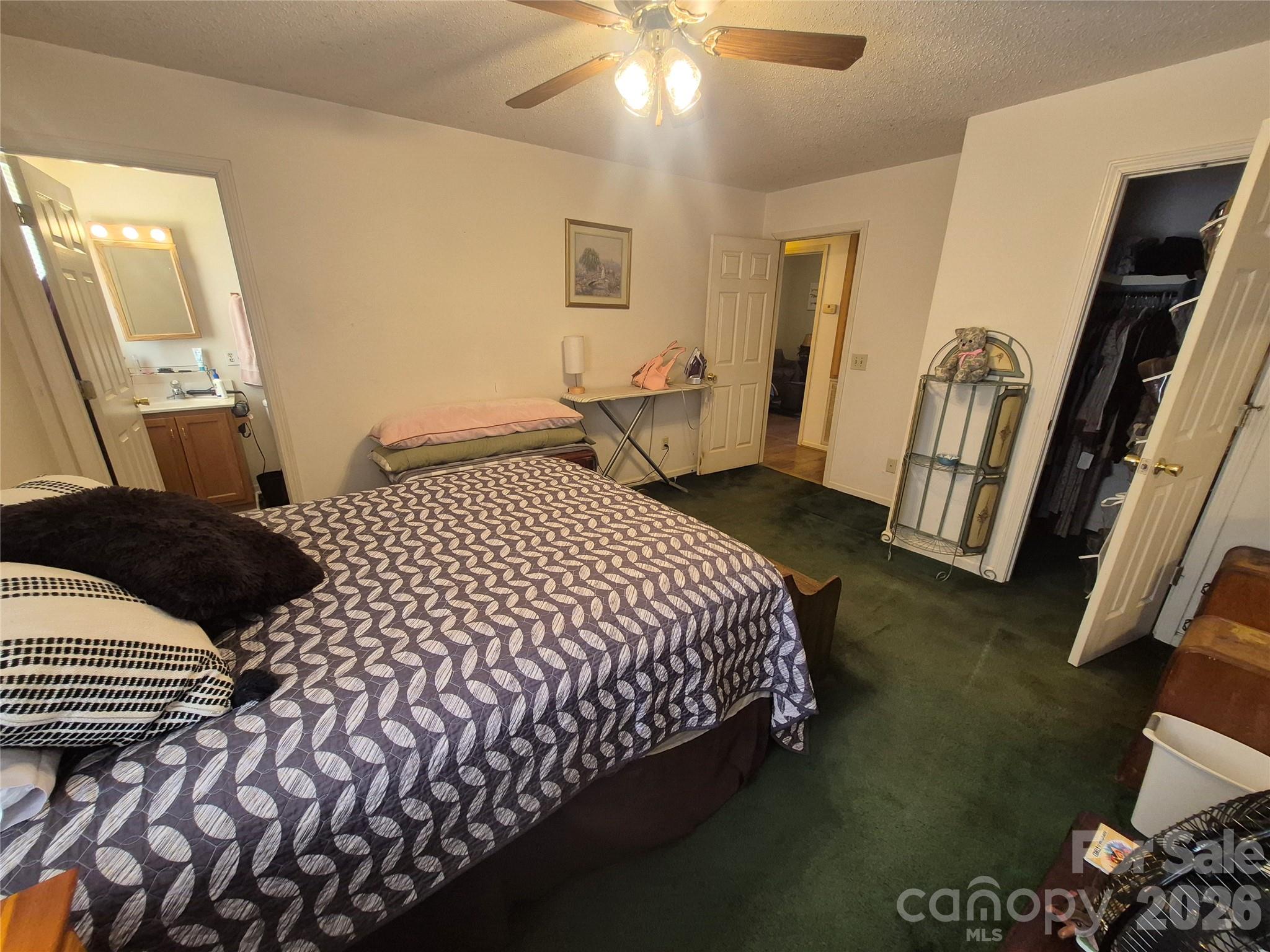 324 Pinecrest Circle — Troy