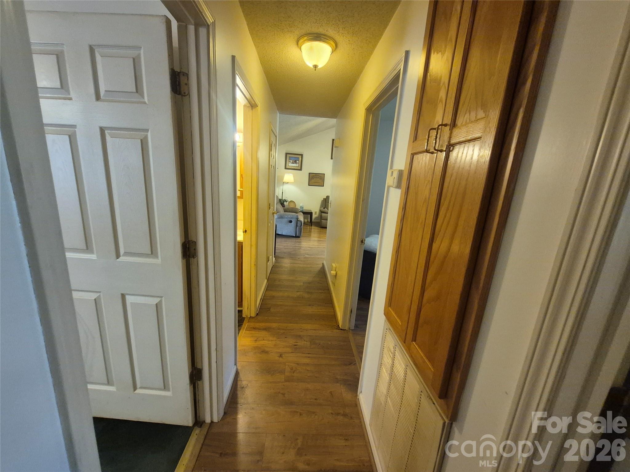 324 Pinecrest Circle — Troy