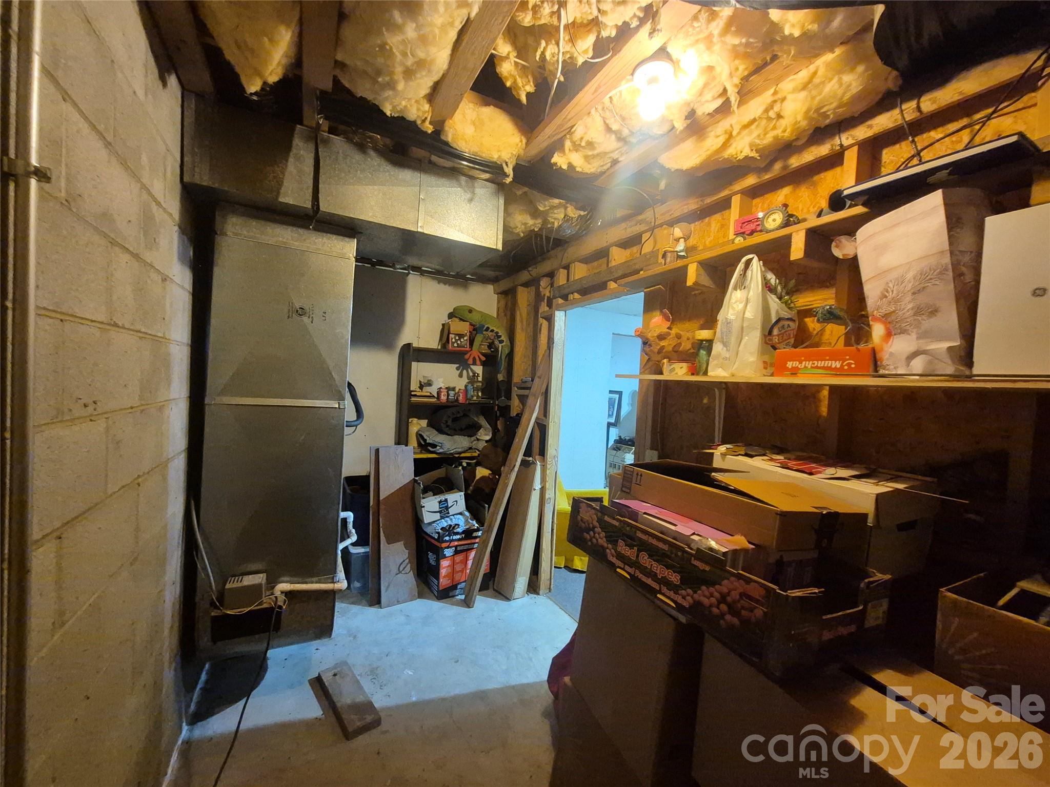 324 Pinecrest Circle — Troy