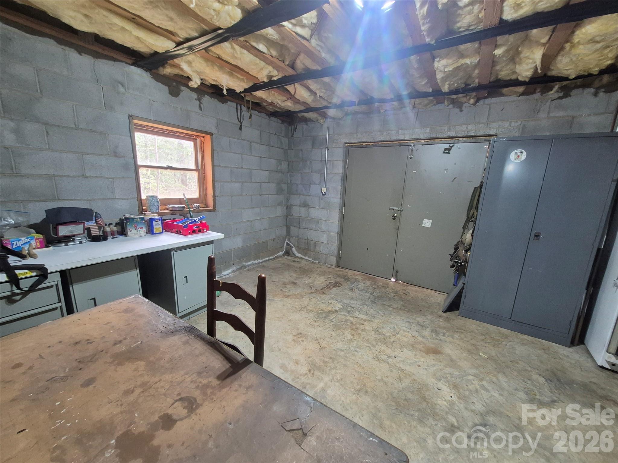 324 Pinecrest Circle — Troy