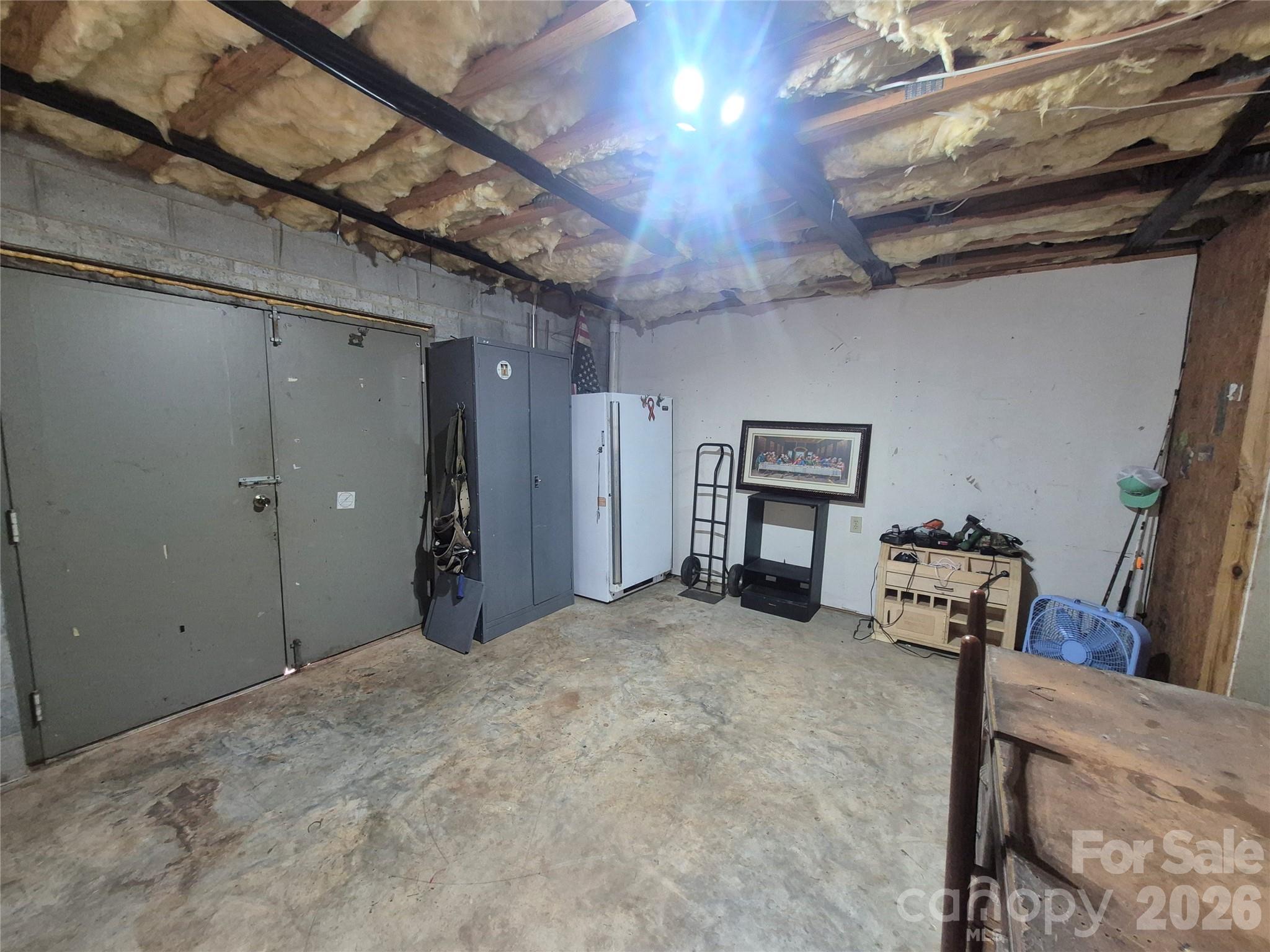 324 Pinecrest Circle — Troy