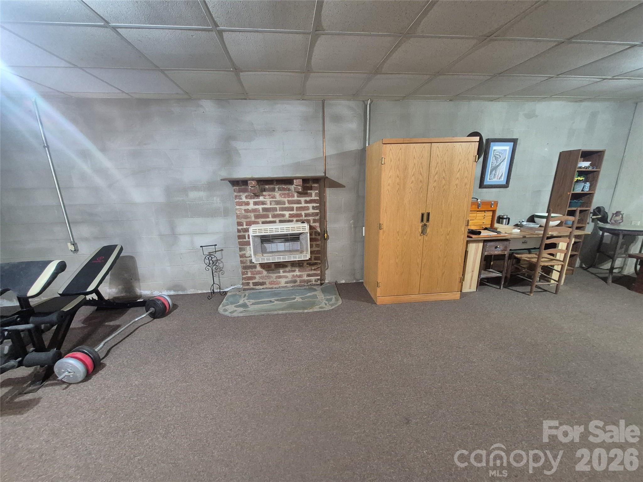 324 Pinecrest Circle — Troy