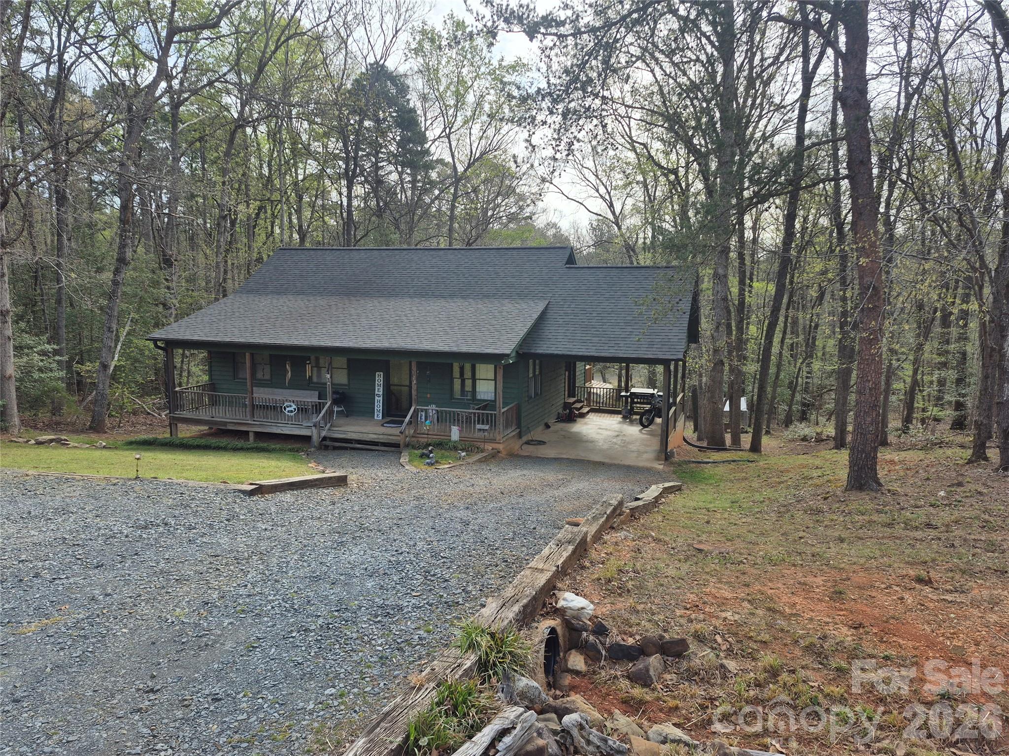 324 Pinecrest Circle — Troy