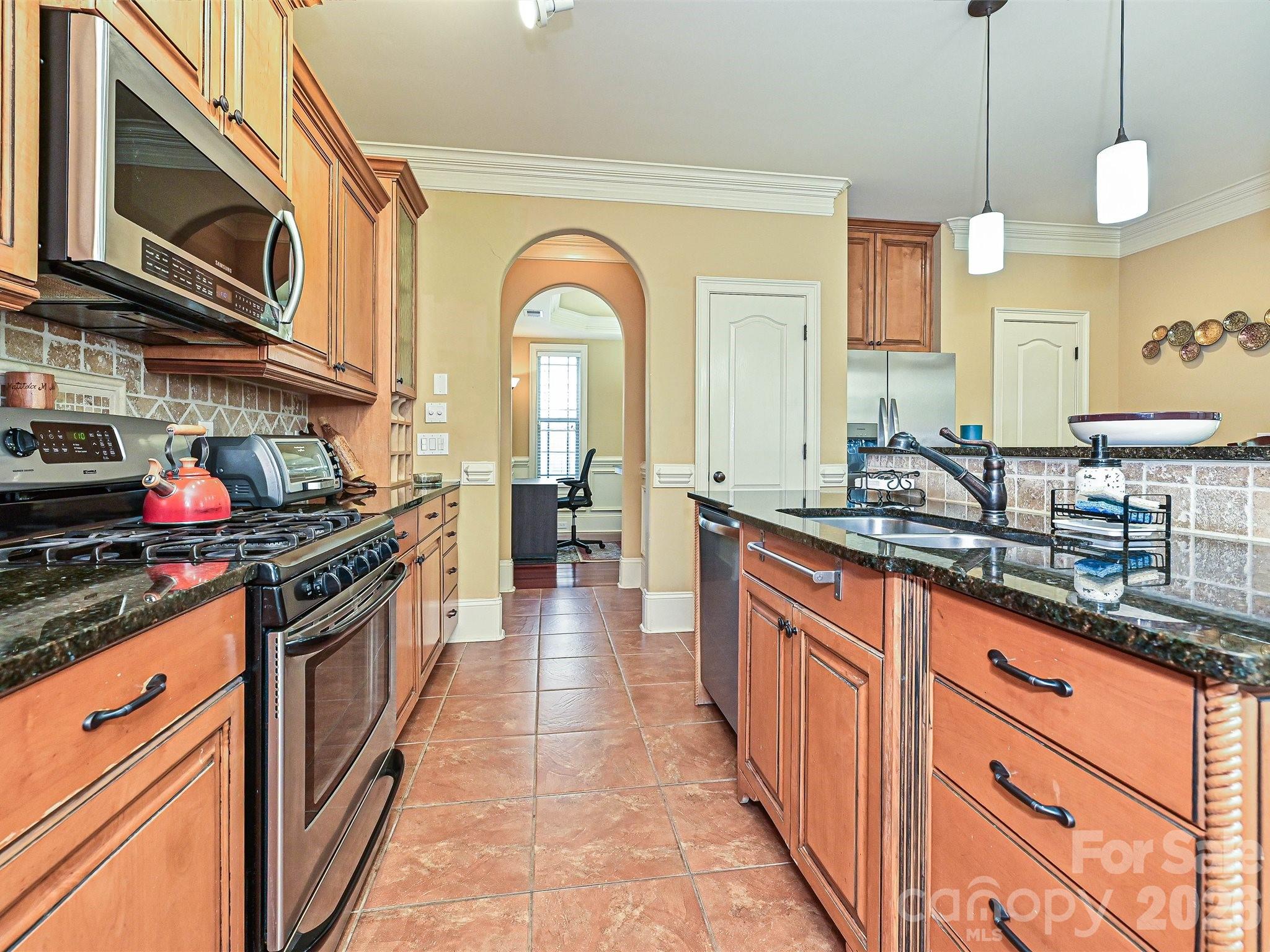 7833 Stilling Street — Huntersville