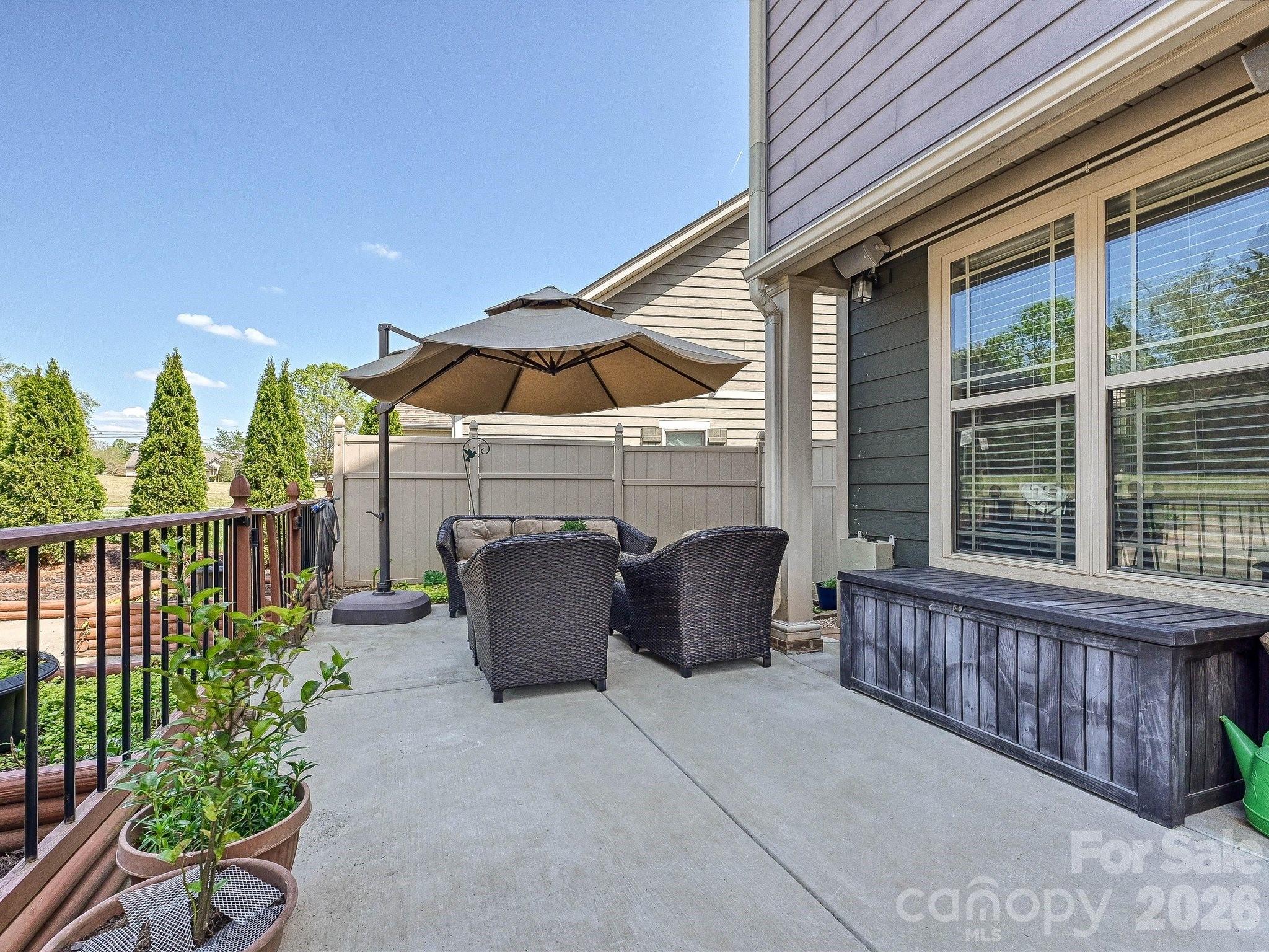 7833 Stilling Street — Huntersville