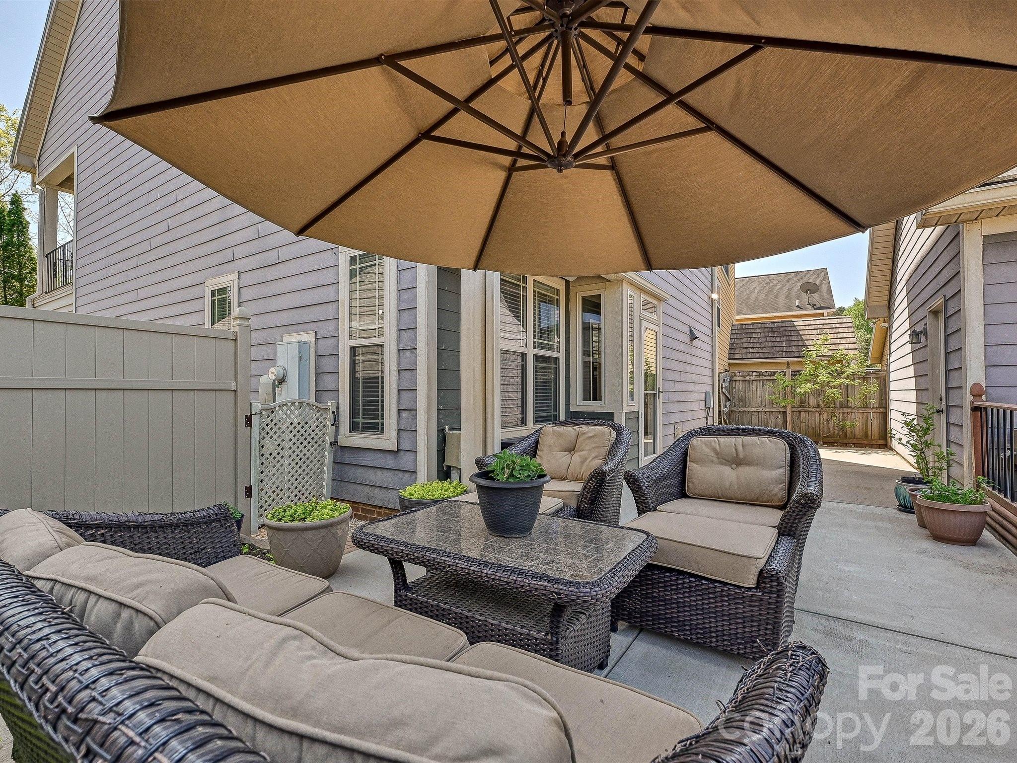 7833 Stilling Street — Huntersville