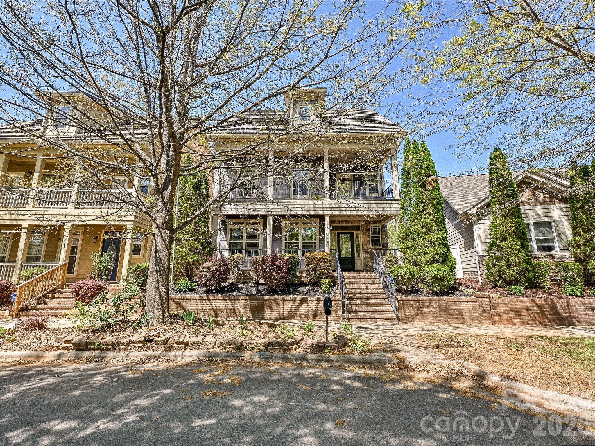7833 Stilling Street — Huntersville