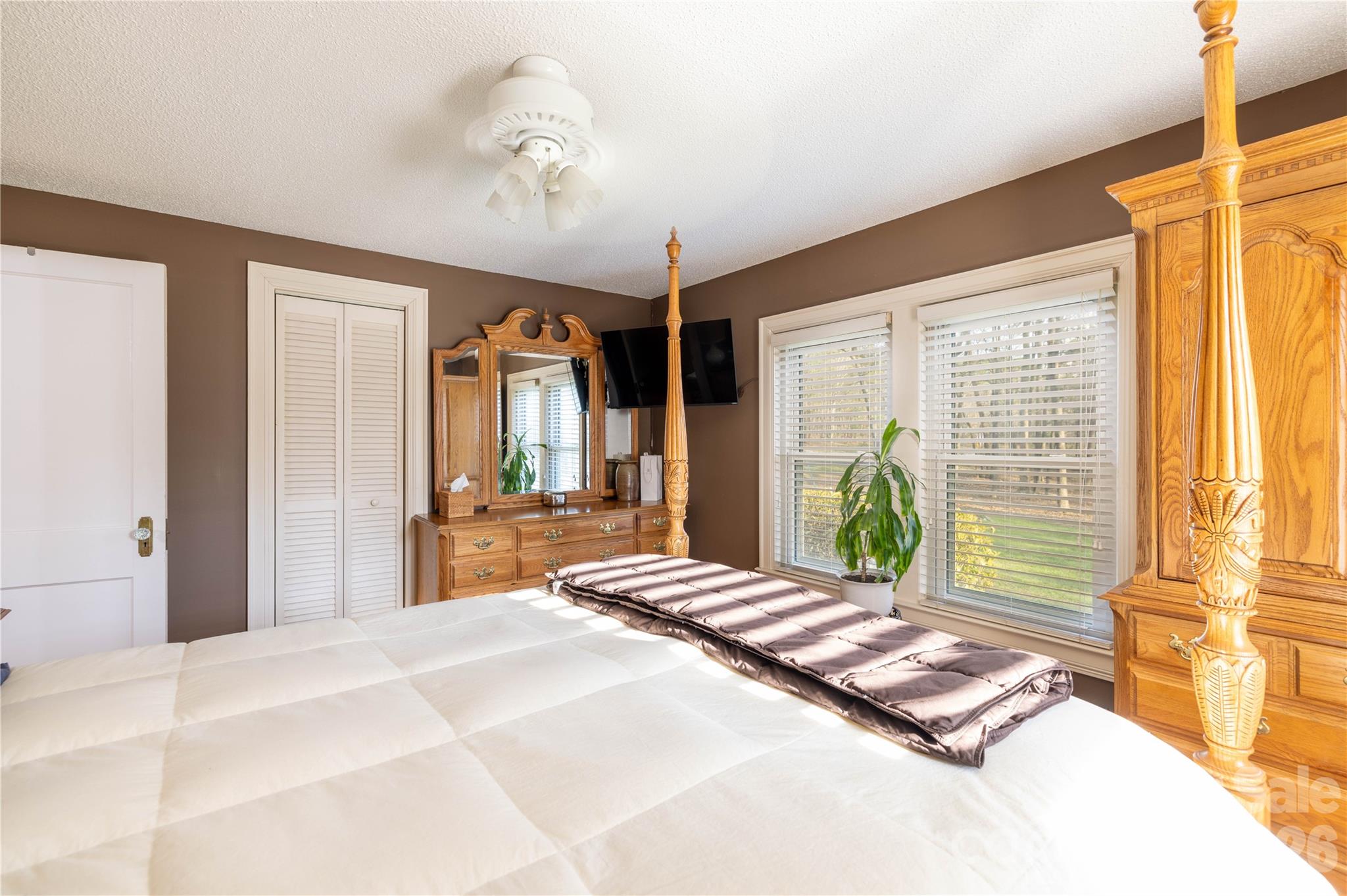 692 Capelsie Road — Candor