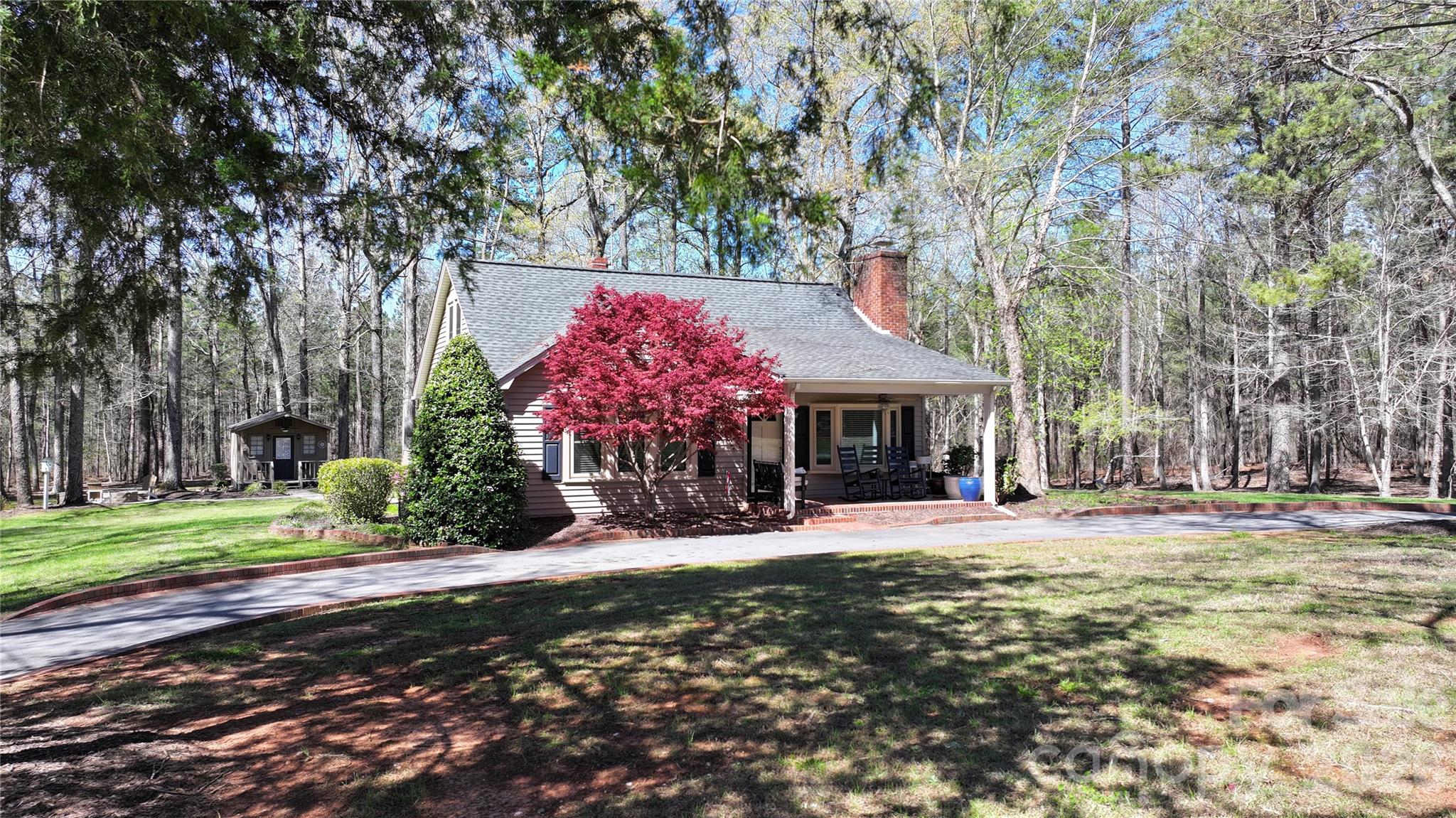 692 Capelsie Road — Candor