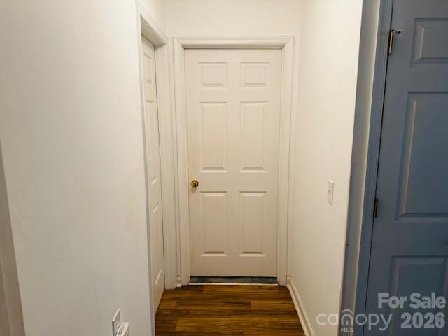 200 Dartcrest Drive — Hendersonville