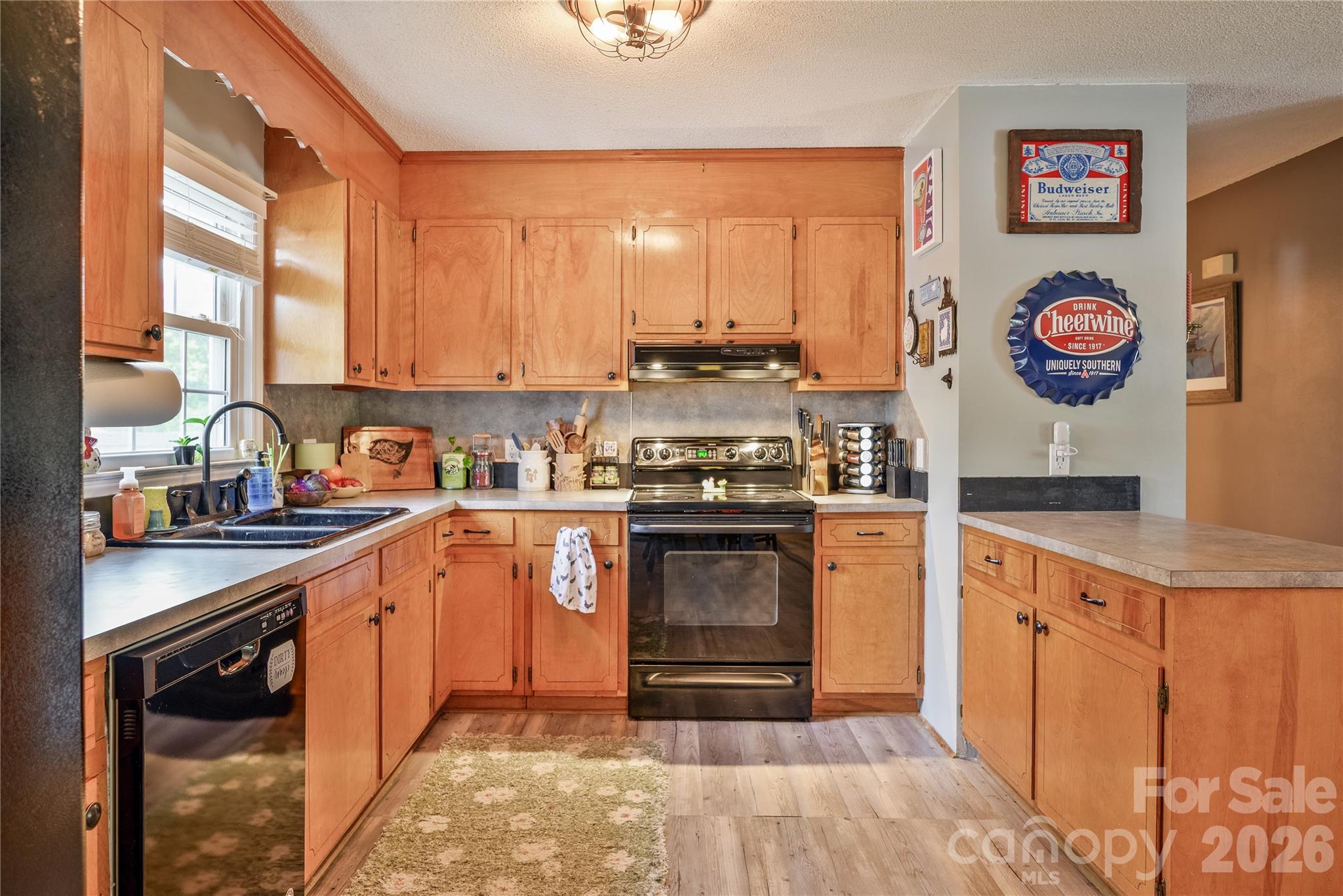 130 Fort Dobbs Road — Statesville