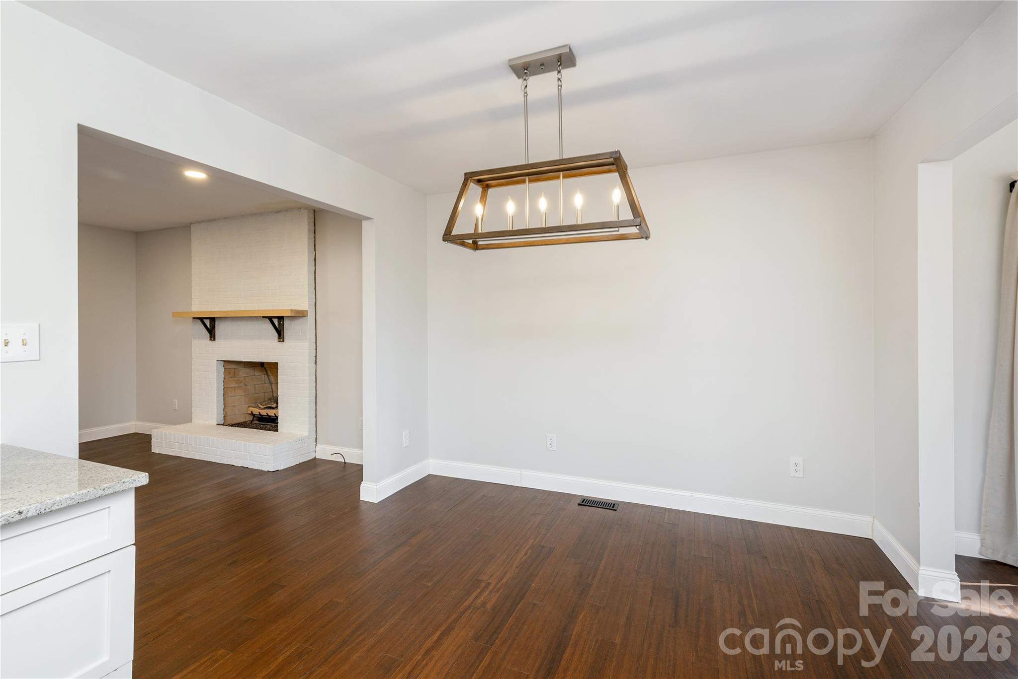 9 Justin Drive — Etowah