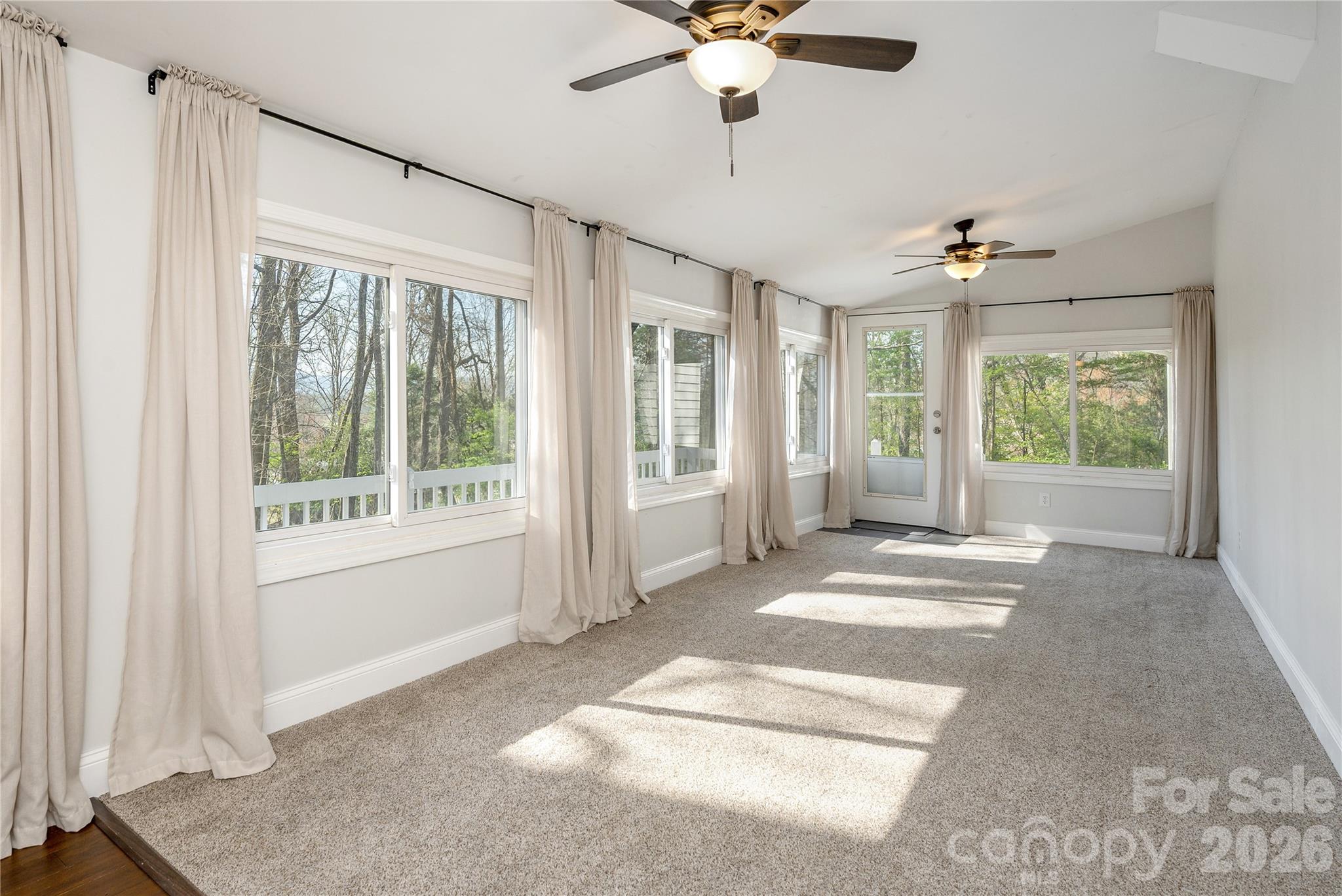 9 Justin Drive — Etowah