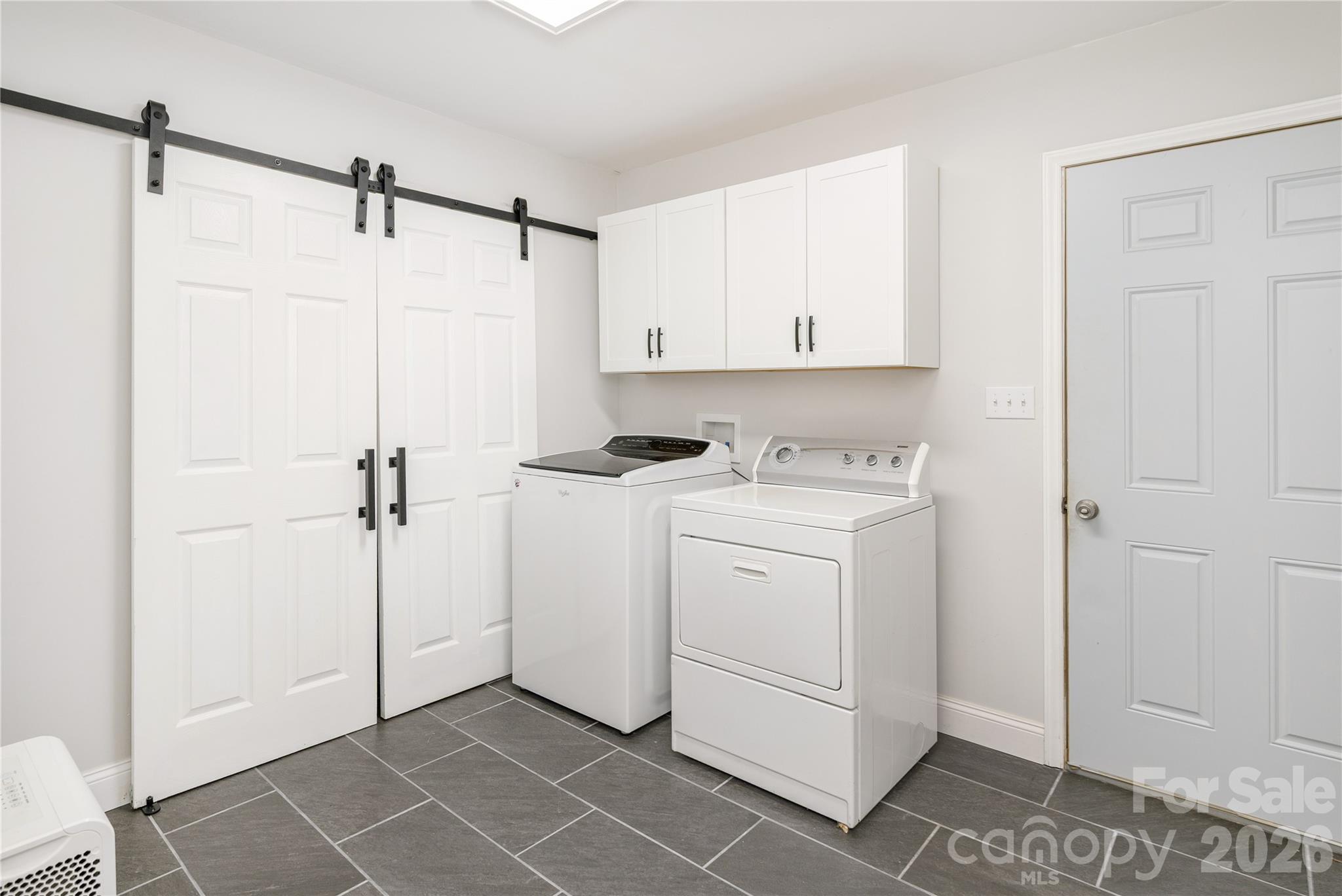 9 Justin Drive — Etowah