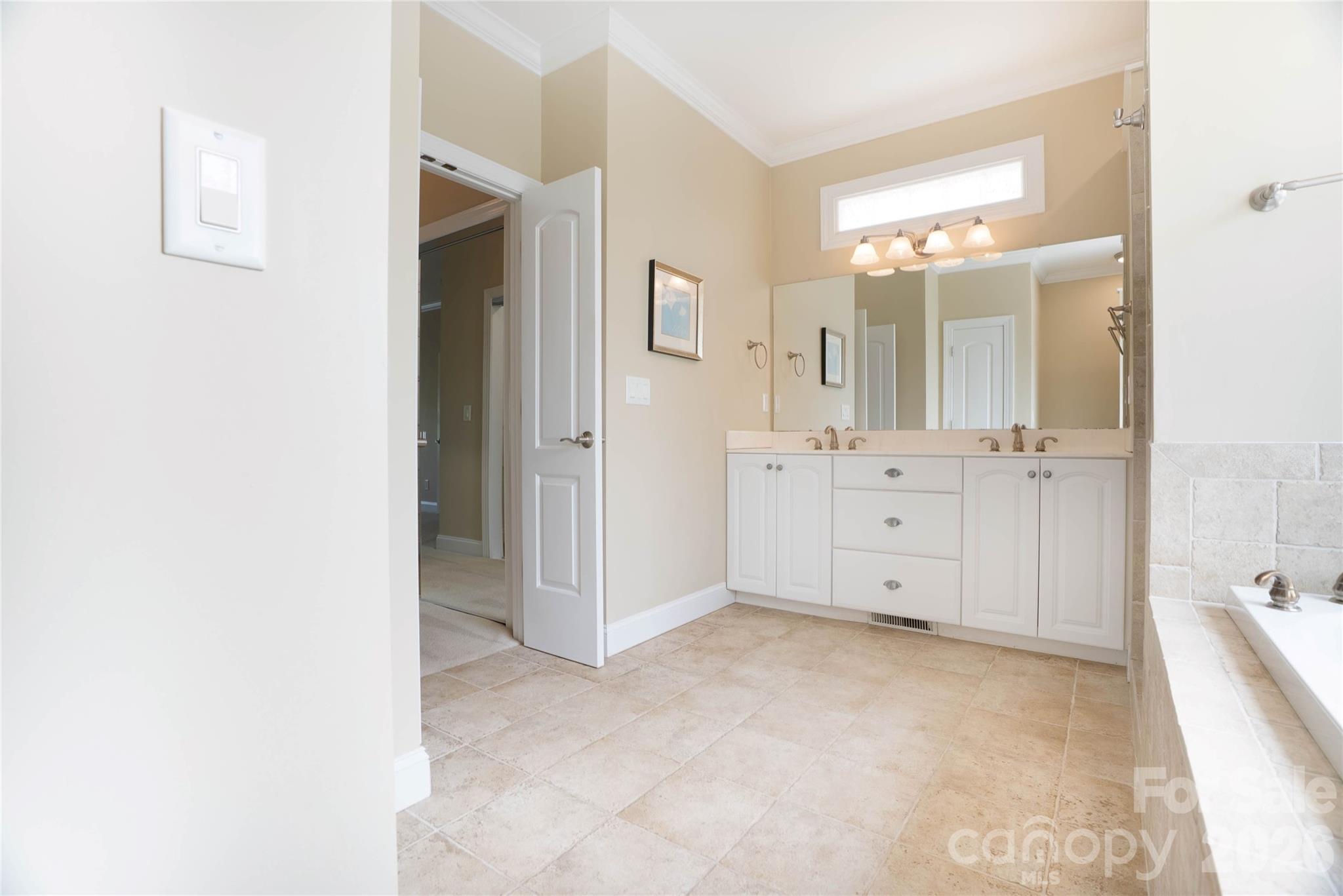 167 Spring Forest Drive — Statesville