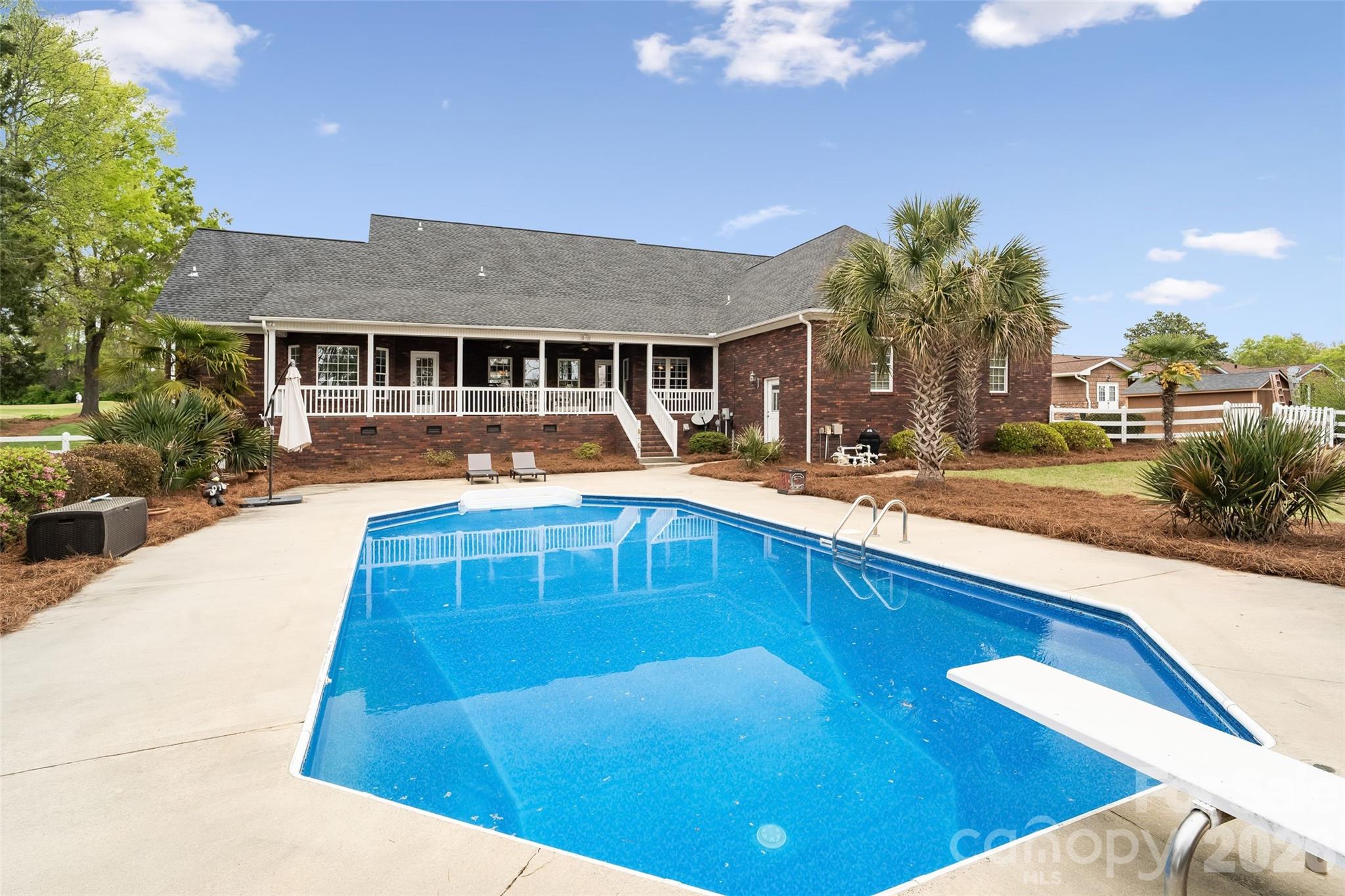 172 Fairway Circle — Rock Hill