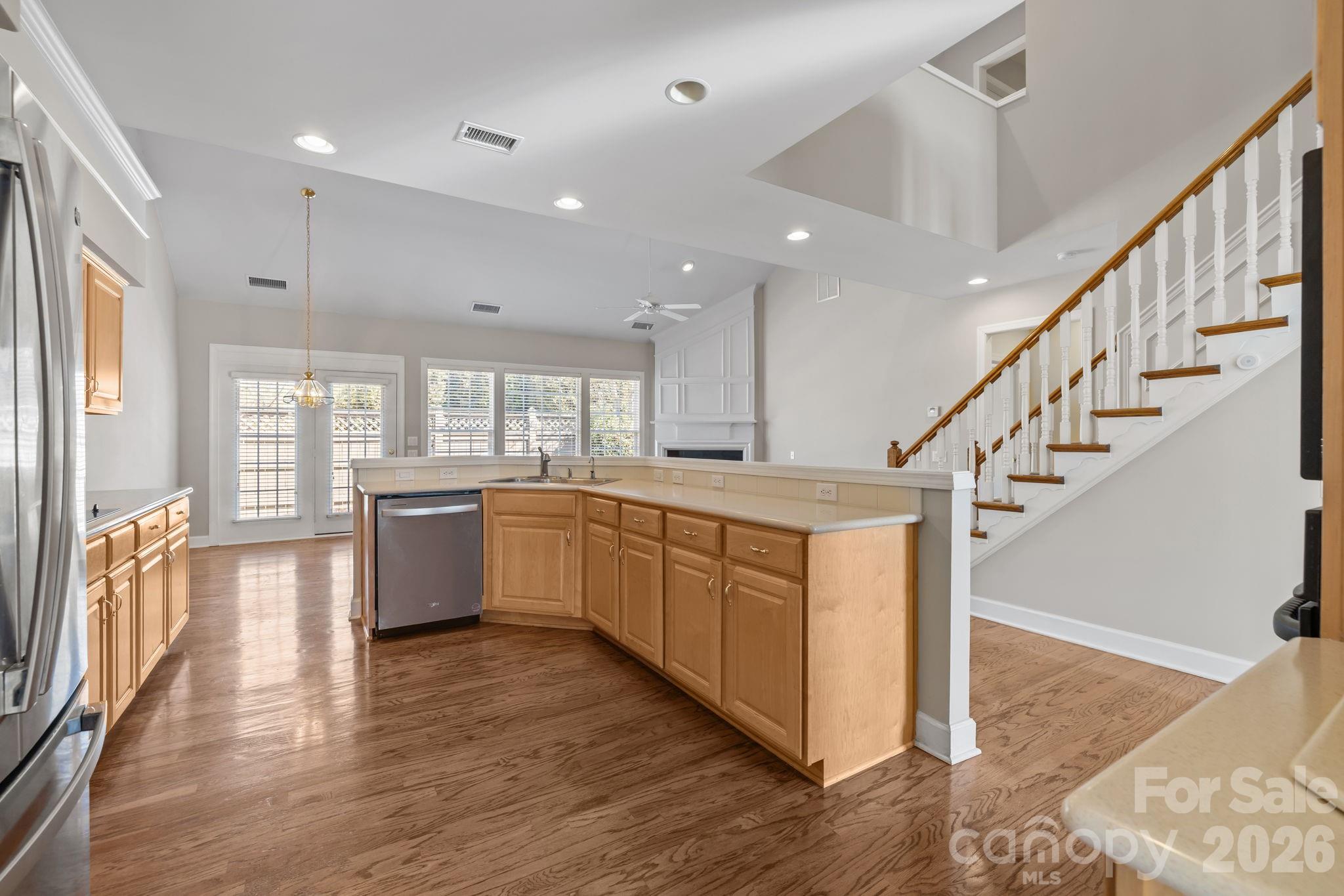 412 Eberle Way — Matthews