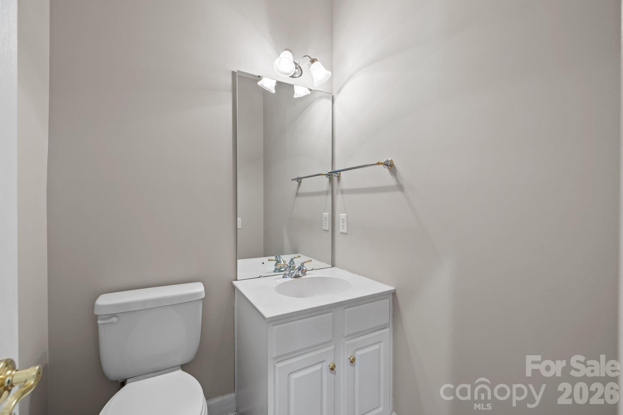412 Eberle Way — Matthews