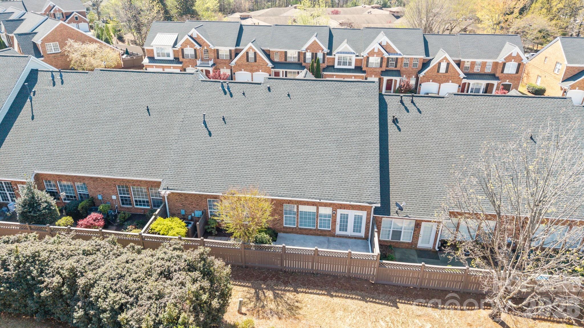 412 Eberle Way — Matthews
