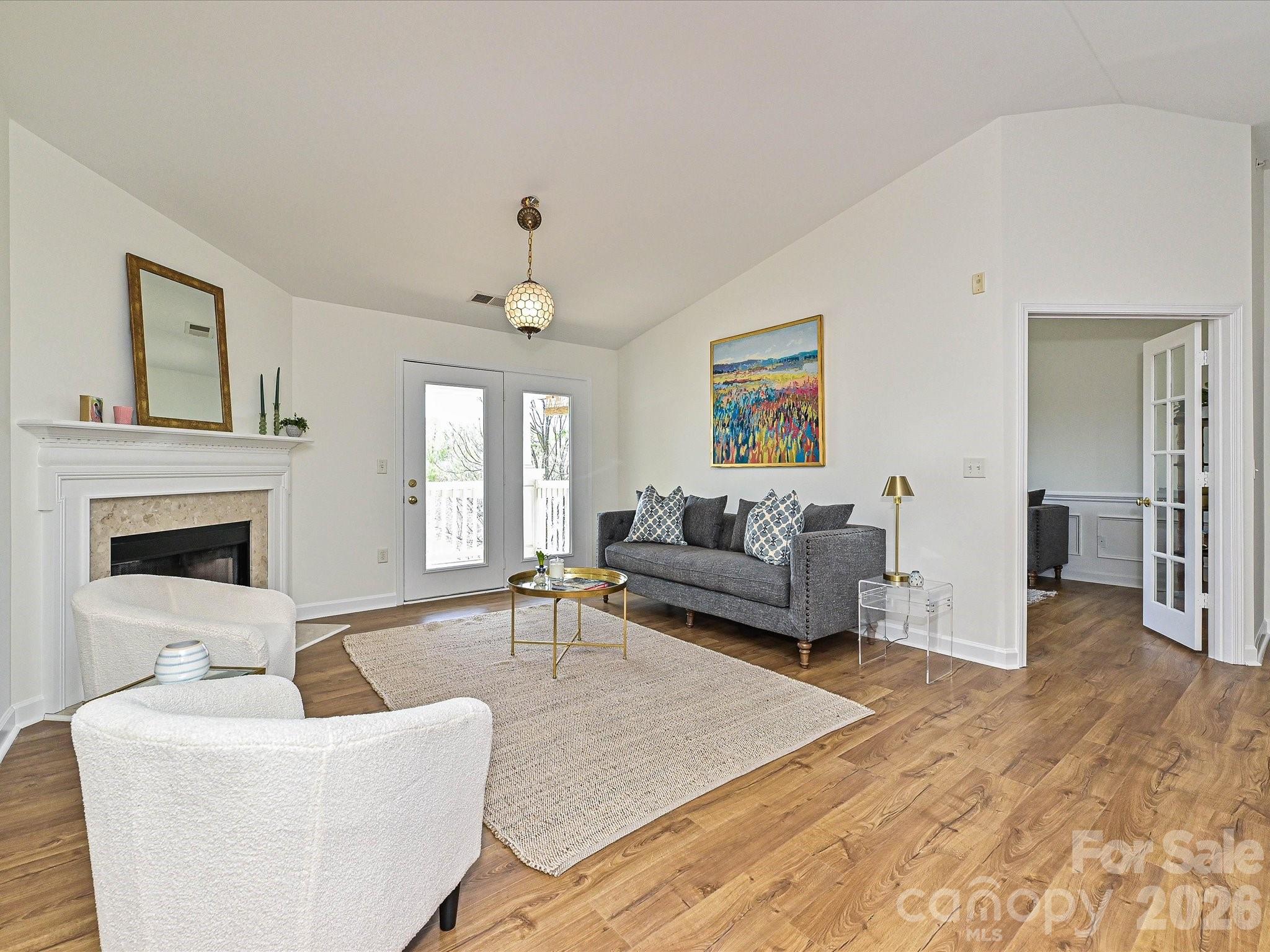 11873 Ridgeway Park Drive — Charlotte