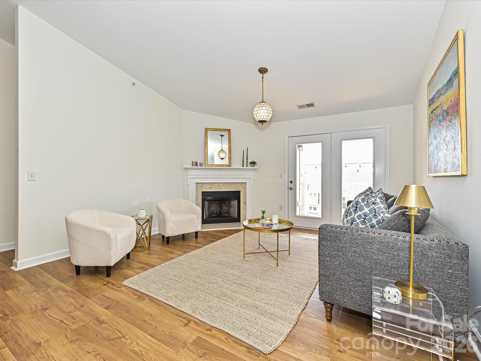11873 Ridgeway Park Drive — Charlotte